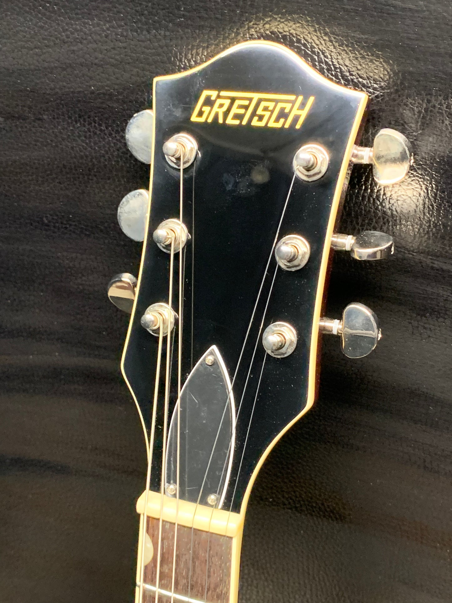 Gretsch G2622 Streamliner Center Block Double-Cut with V-Stoptail, Broad’Tron BT-3S Pickups, Cadillac Green