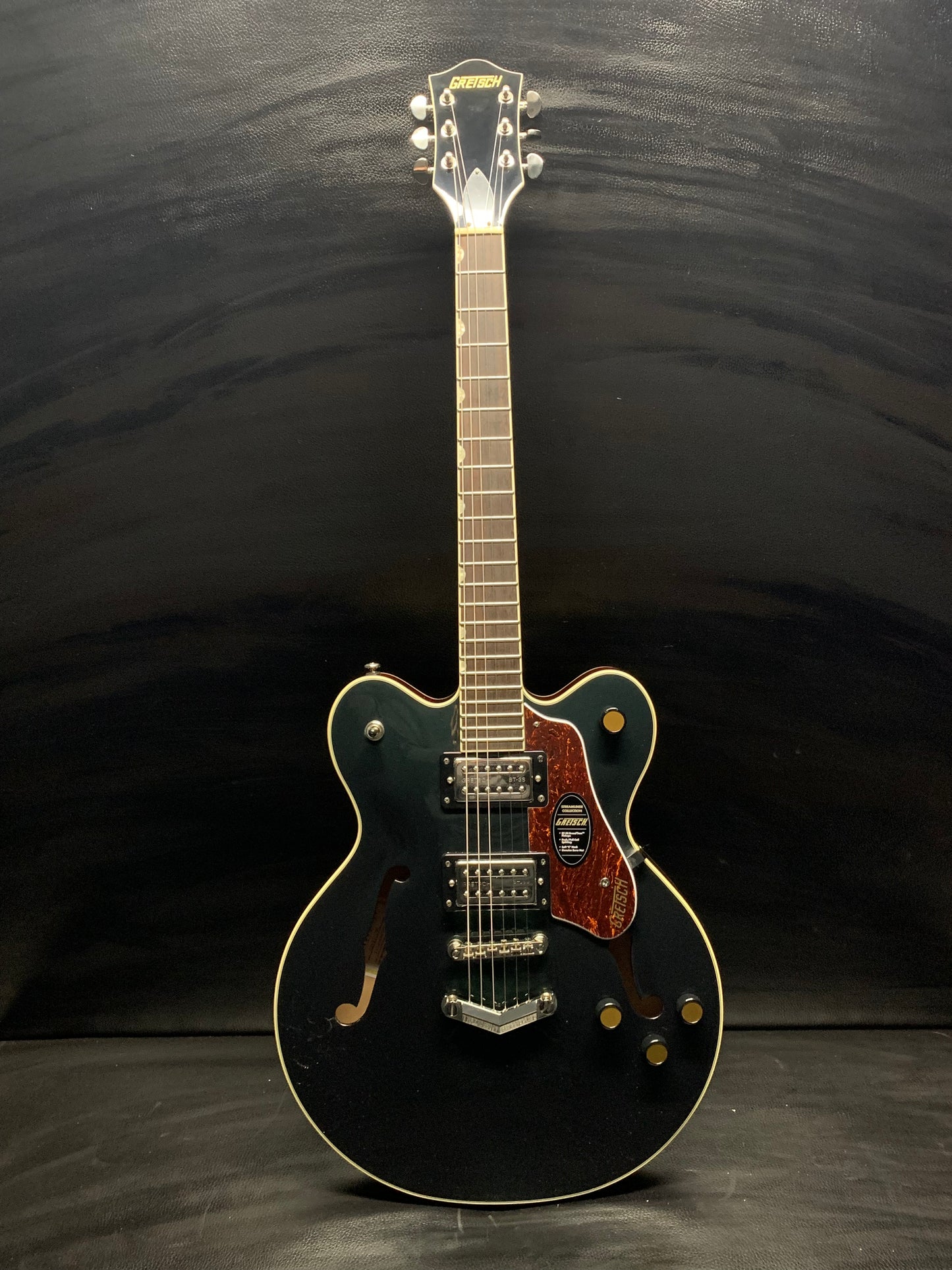 Gretsch G2622 Streamliner Center Block Double-Cut with V-Stoptail, Broad’Tron BT-3S Pickups, Cadillac Green