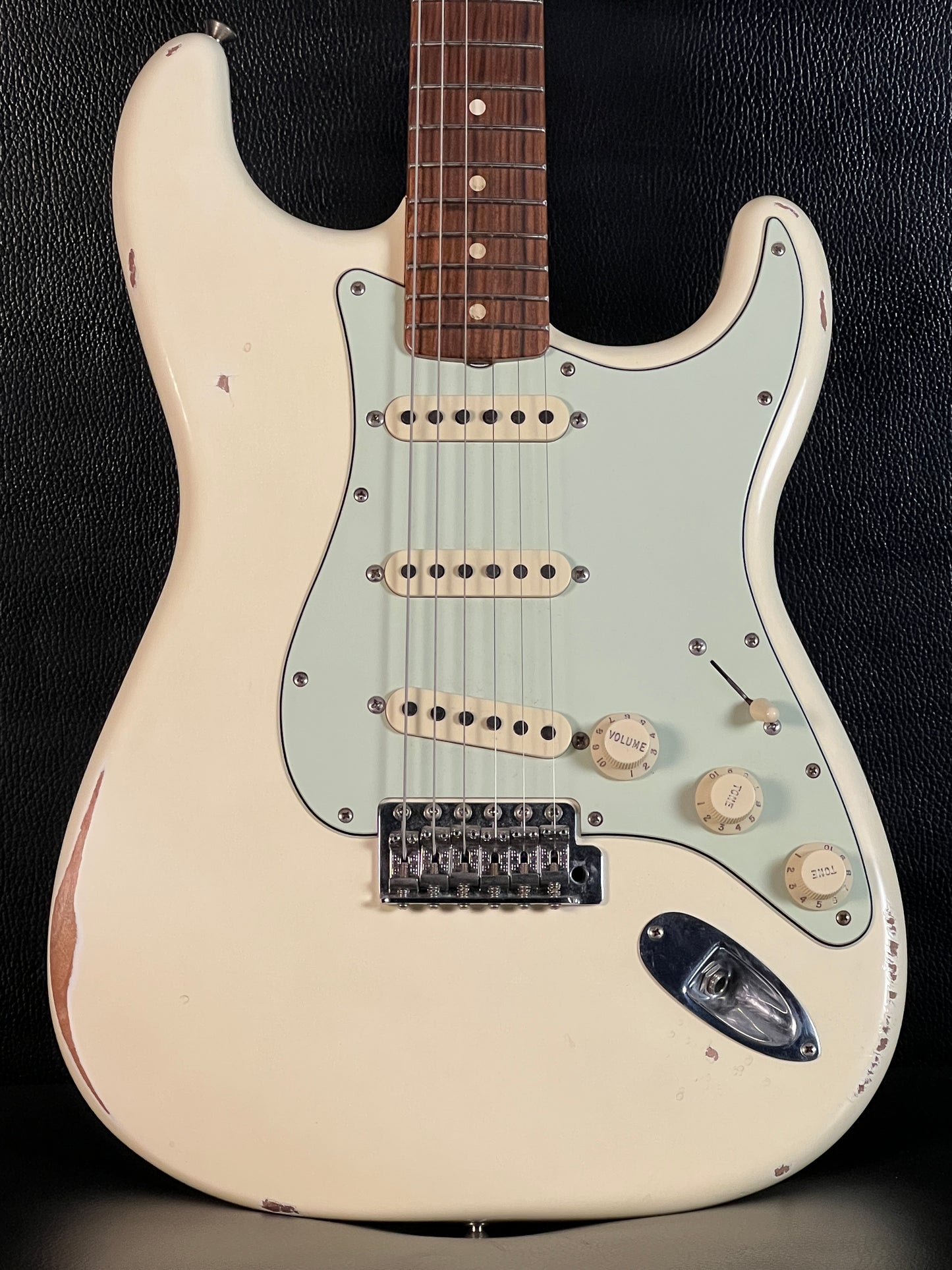 Fender MIM Roadworn 60's Strat 2018 (PRE-OWNED)
