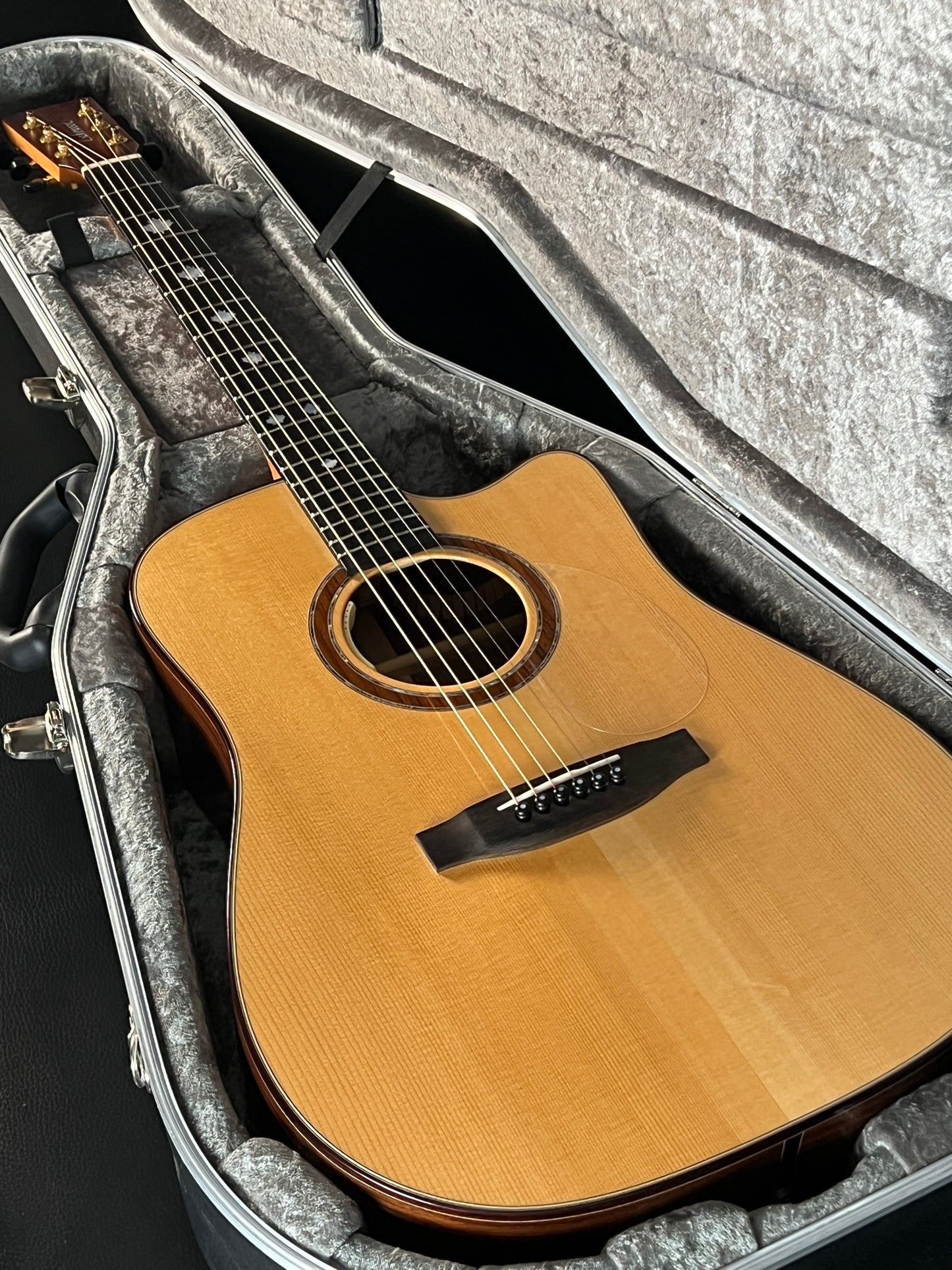 Lakewood D-32 Custom (PRE-OWNED)