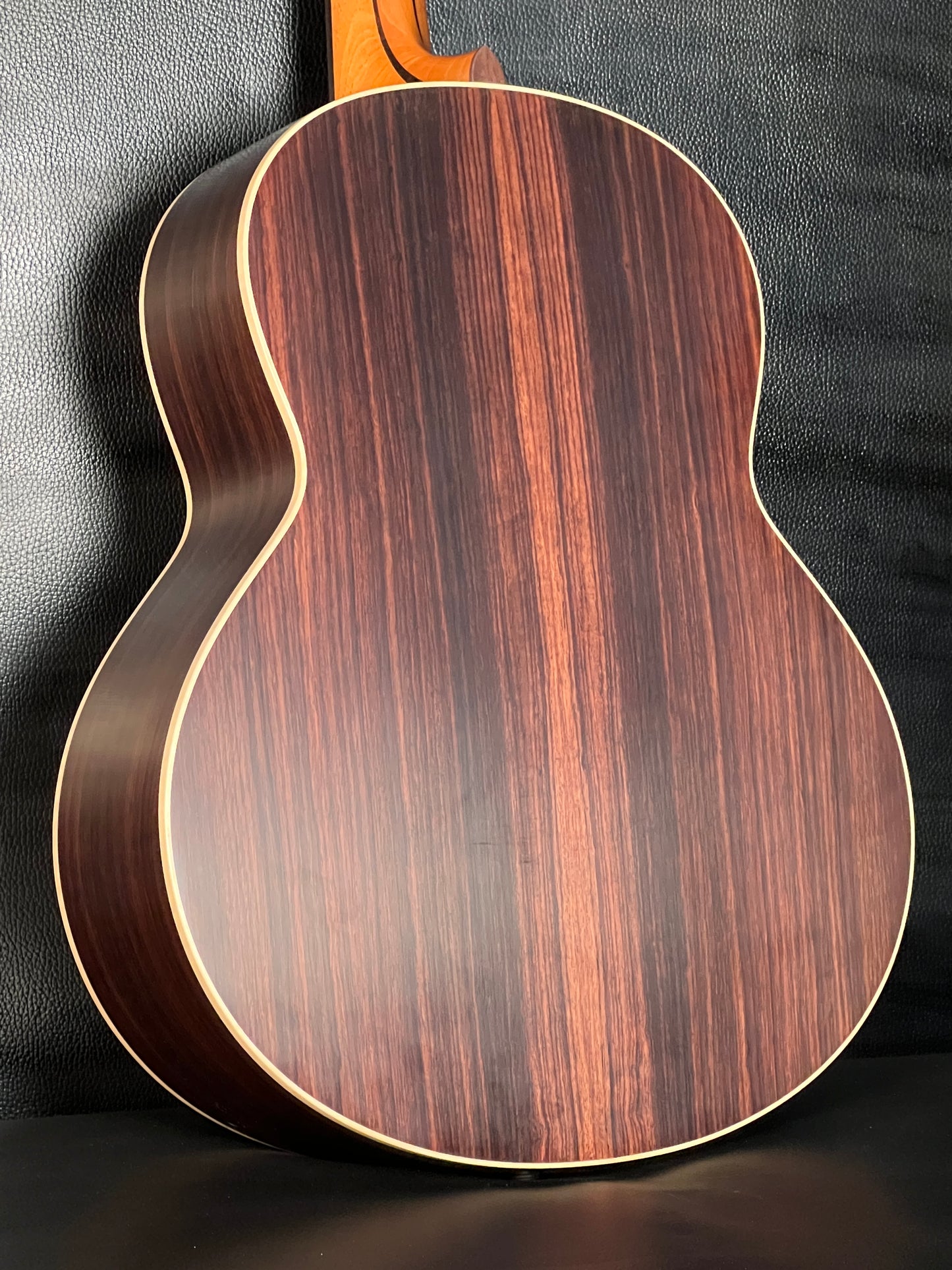 Lowden F32 (PRE-OWNED)