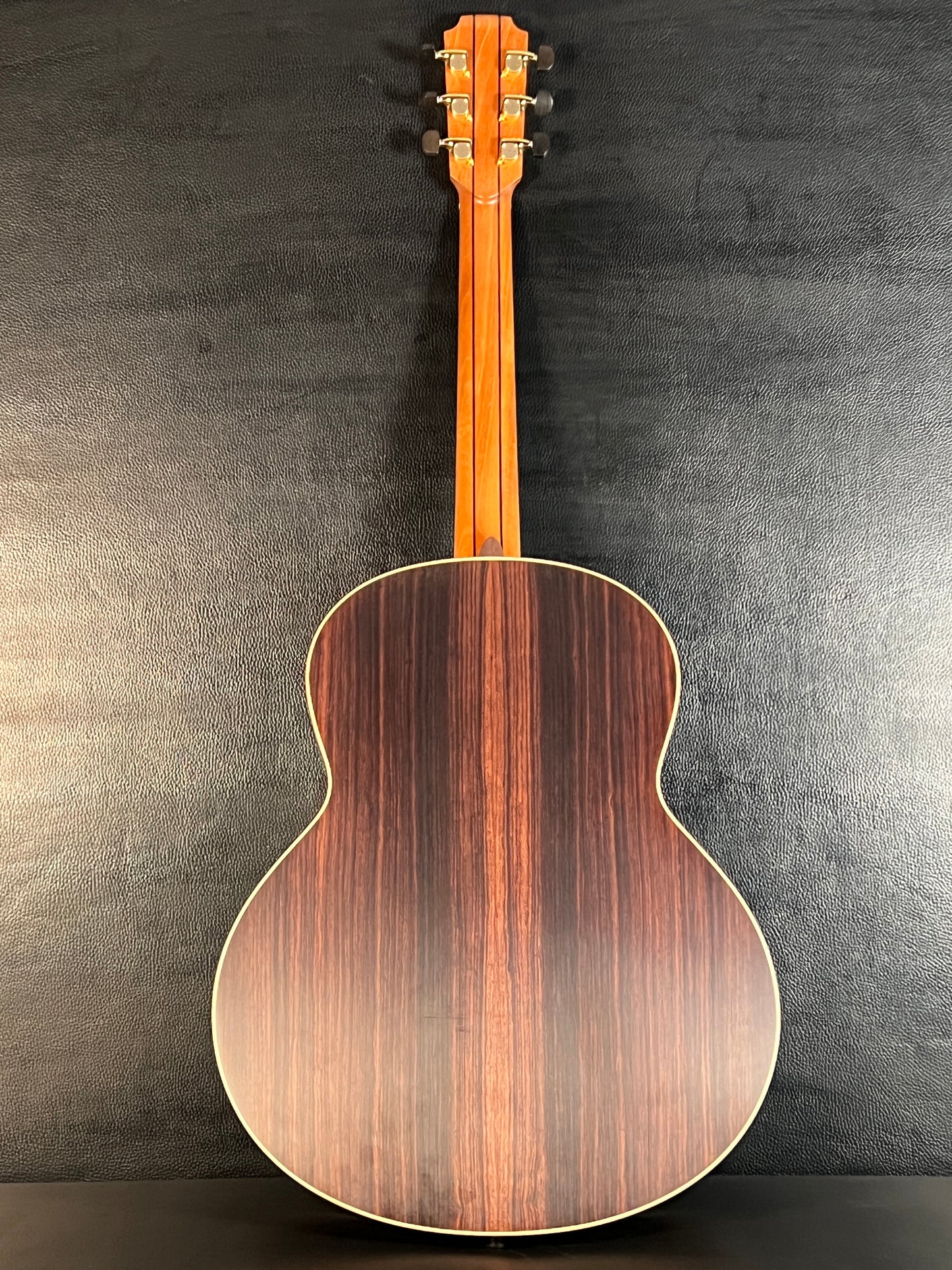 Lowden F32 (PRE-OWNED)