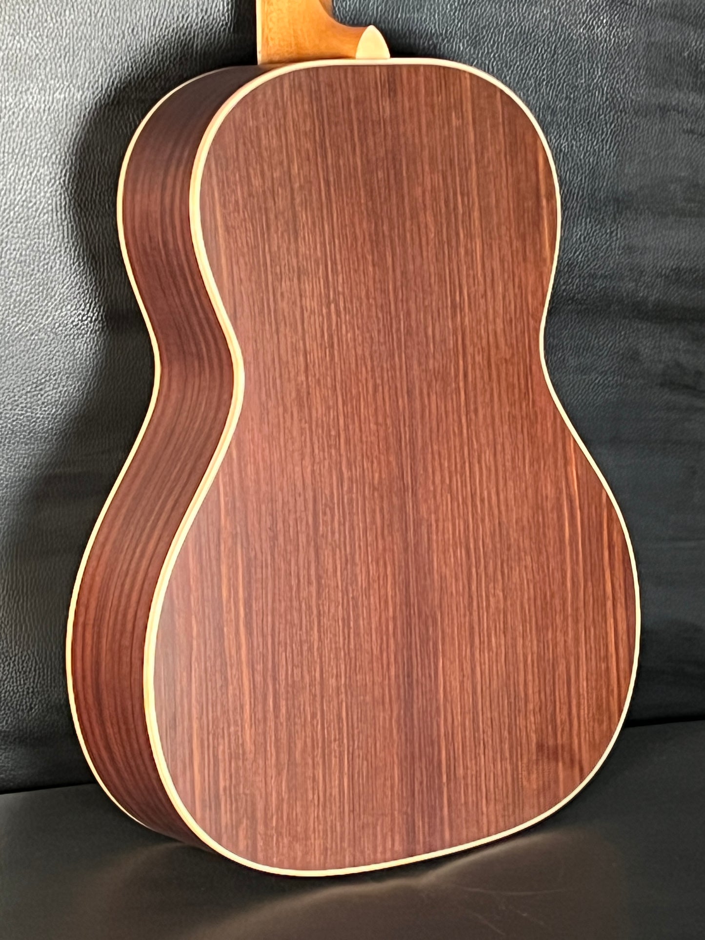 Larrivée 000-40R Left-Handed #143643