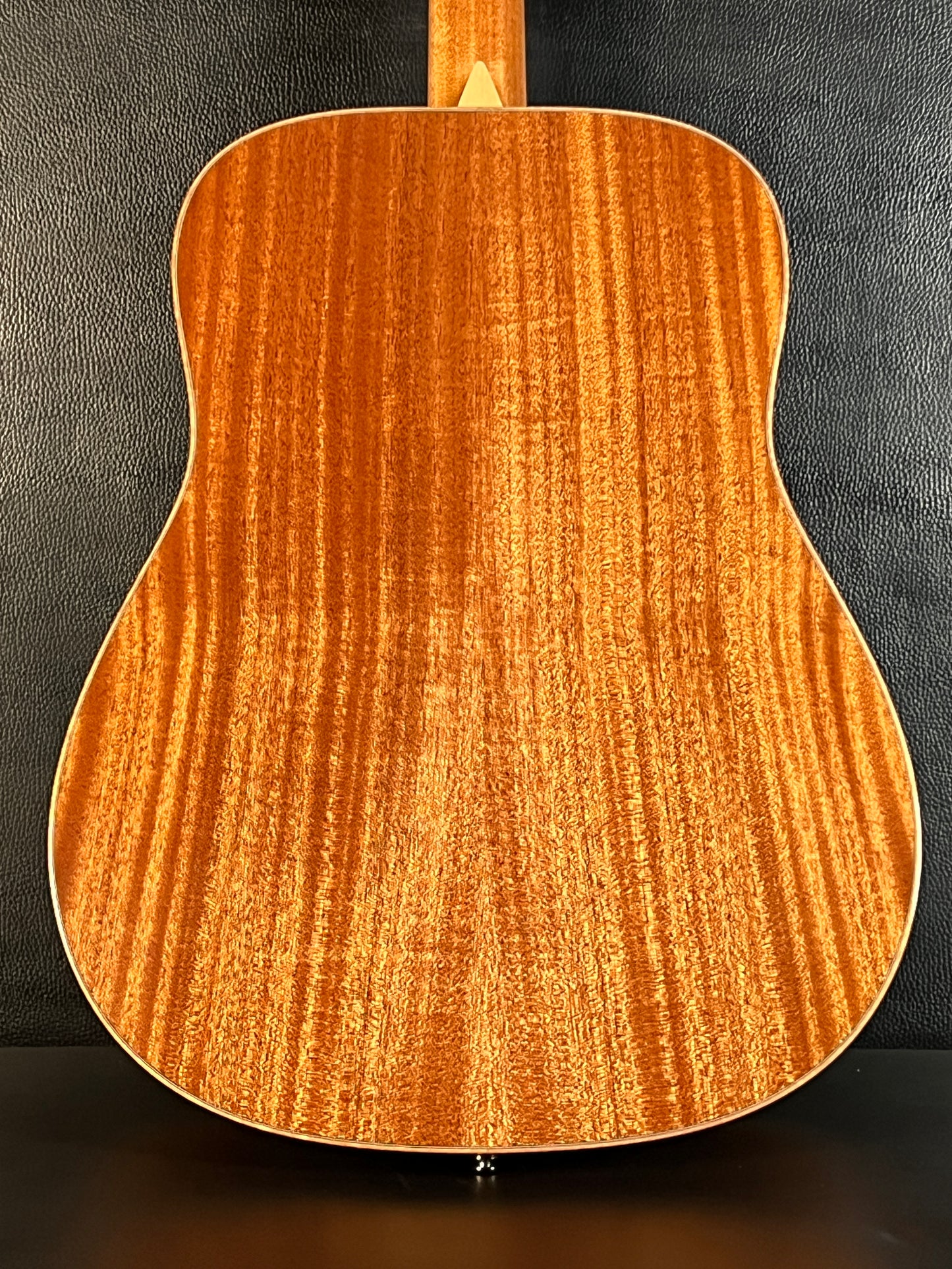 Larrivée D-05 #143562