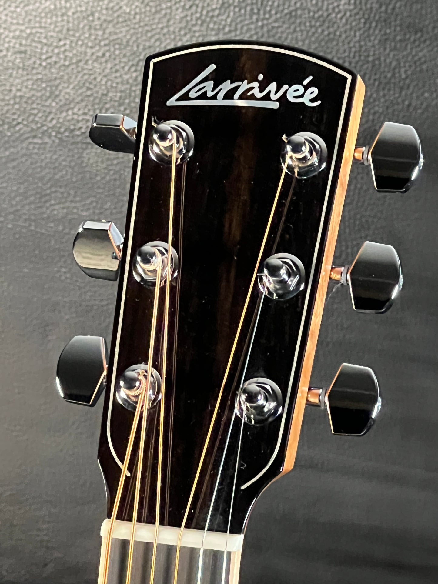 Larrivée D-05 #143562