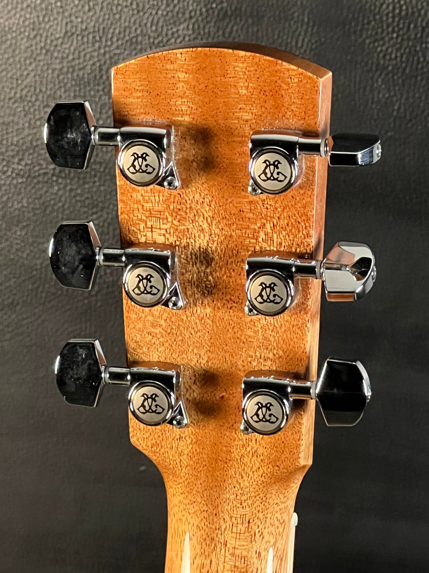 Larrivée D-05 #143562