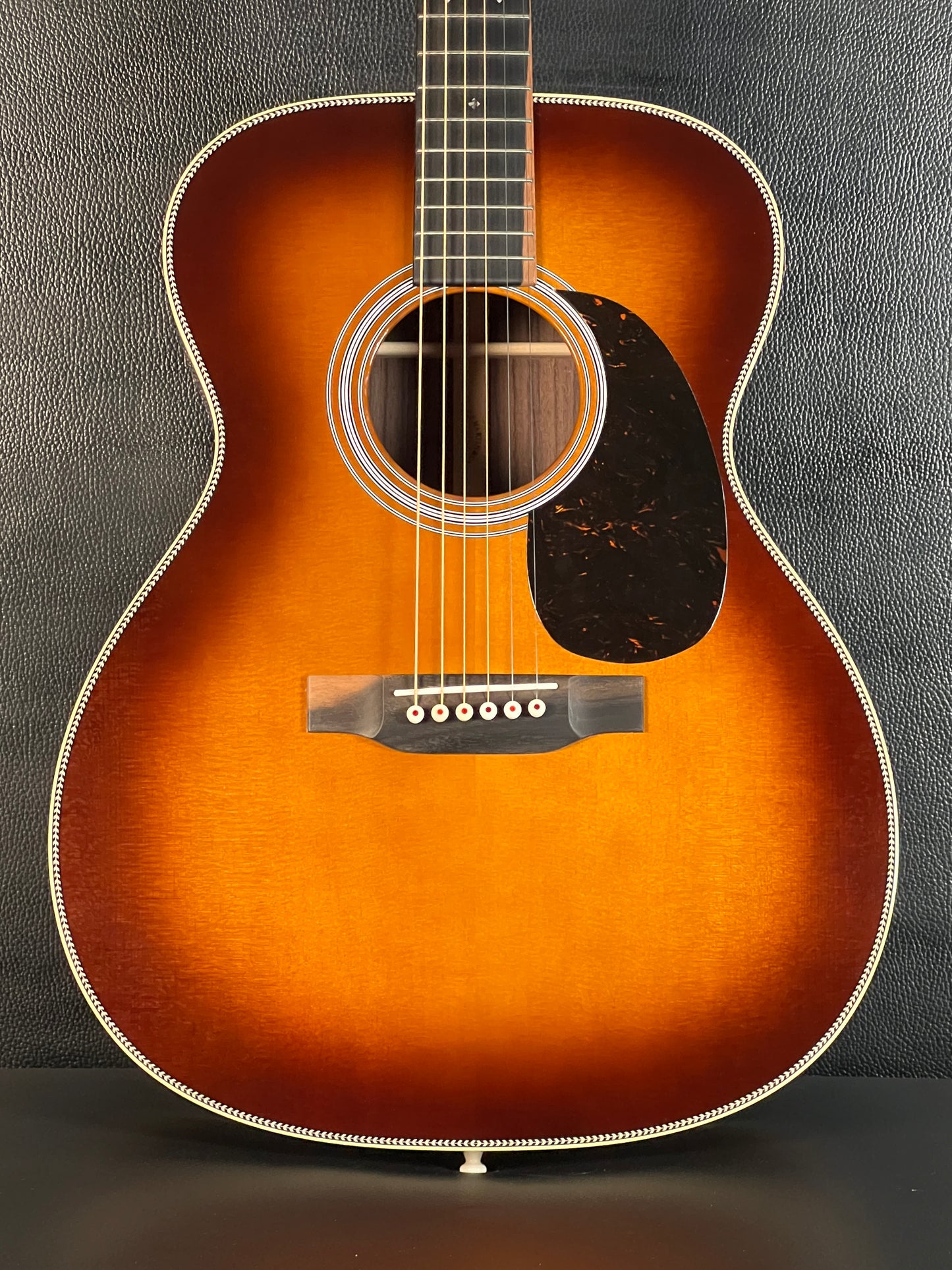 Martin 000-28 Sunburst 2025 (PRE-OWNED)