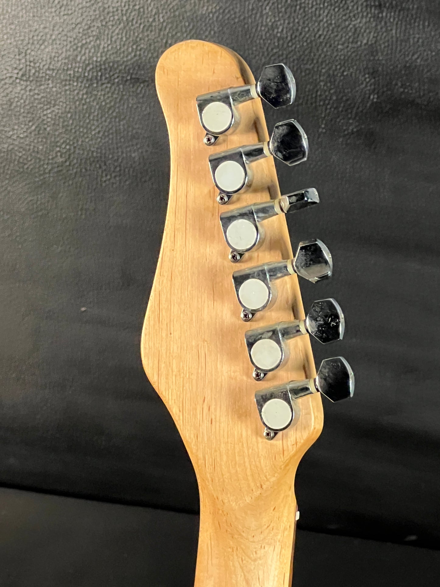 Robson Stratocaster (PRE-OWNED)