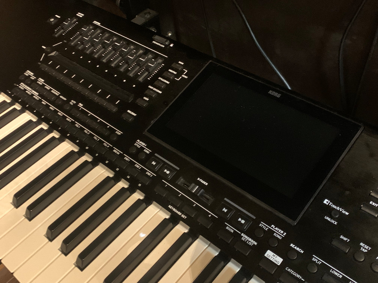 Korg PA5X 76 Keys (PRE-OWNED)