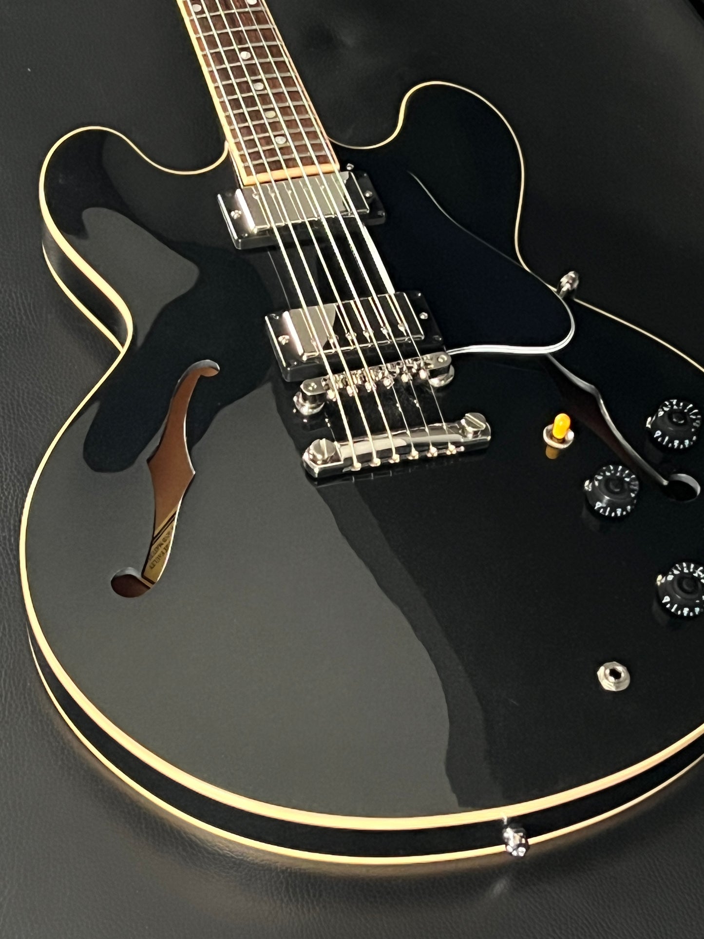 Gibson ES-335 2019 (PRE-OWNED)