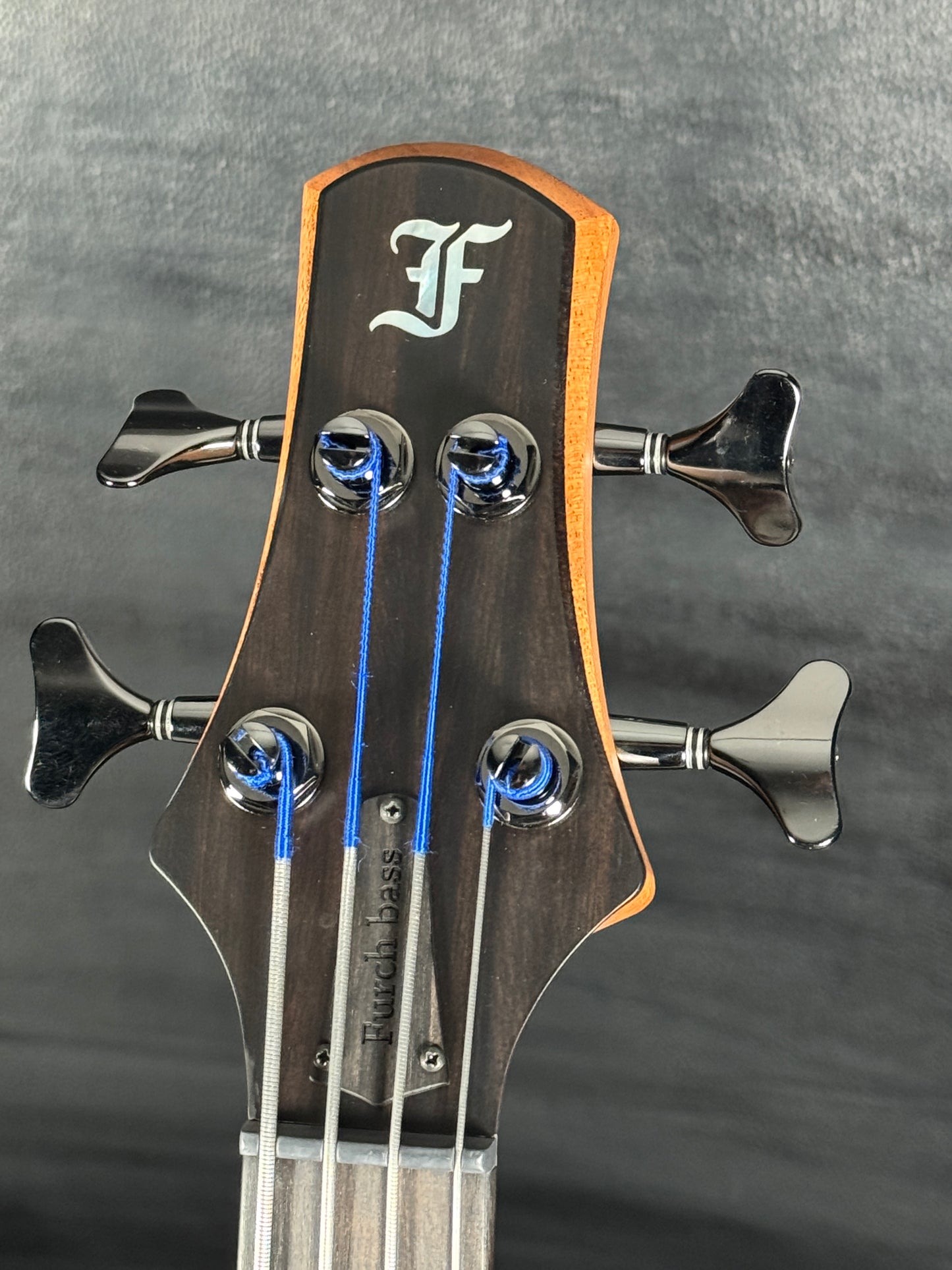 Furch BC 61-CM4 Fretless #131455