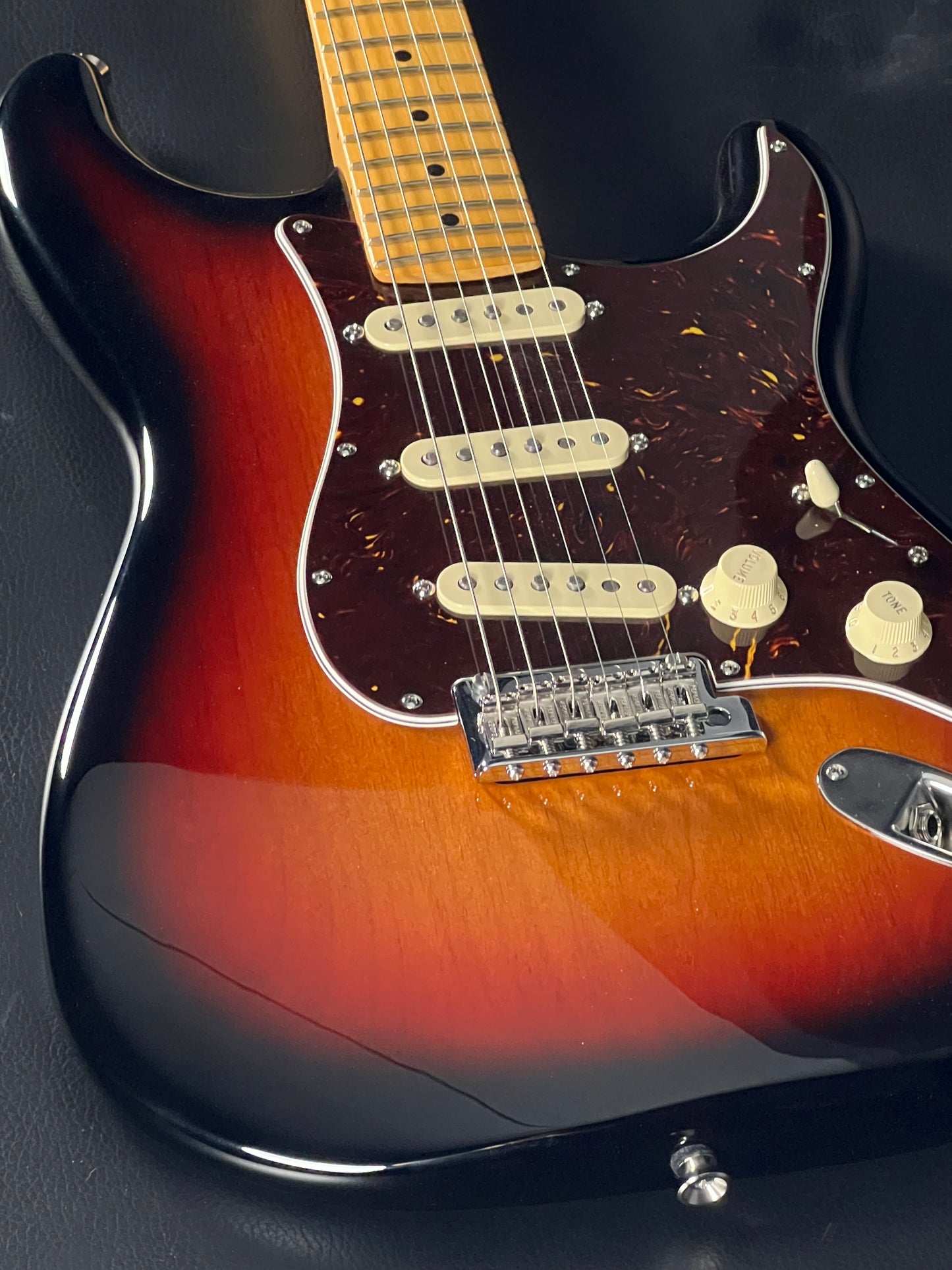 Fender American Professional II Stratocaster 2025 (PRE-OWNED)