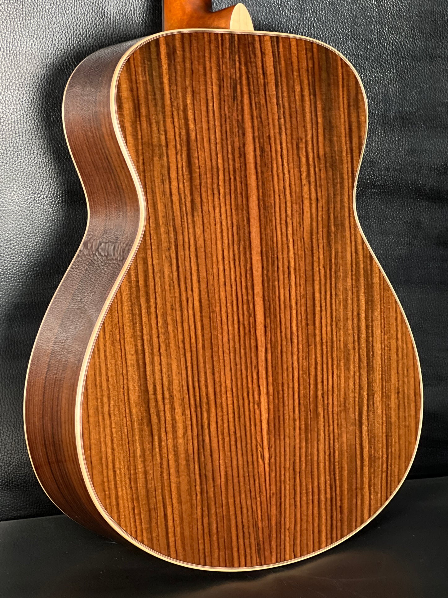 Yamaha LS26 (PRE-OWNED)