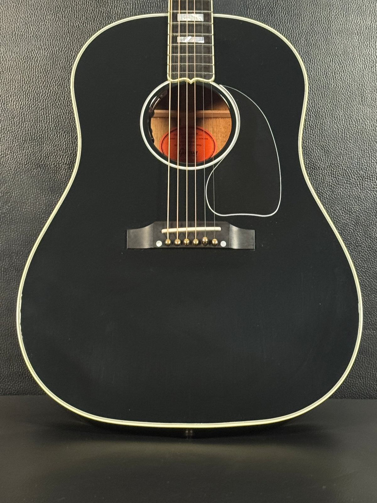 Gibson Custom Shop J-45 Black (PRE-OWNED)