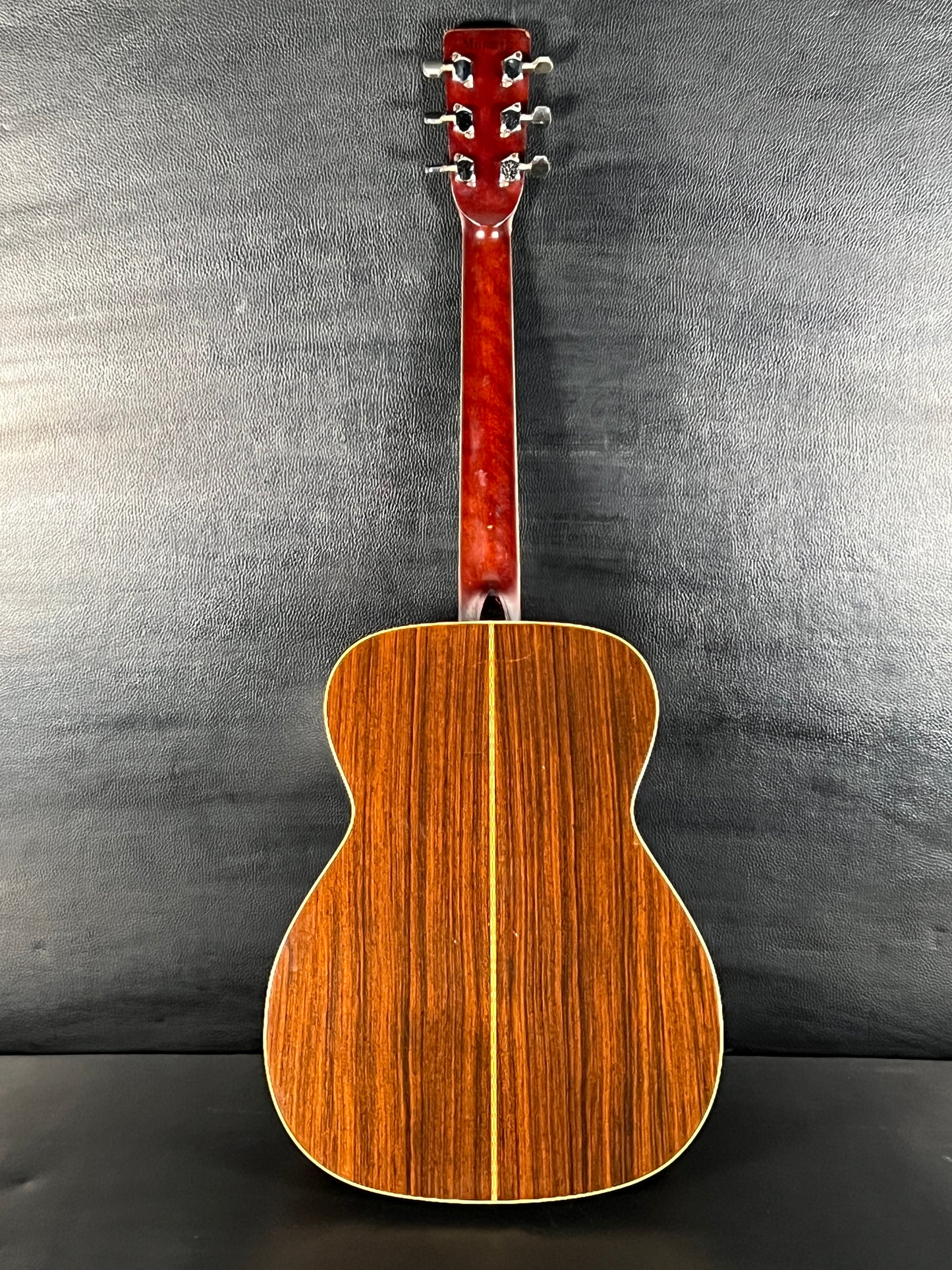 Morris F-25 OM (PRE-OWNED)