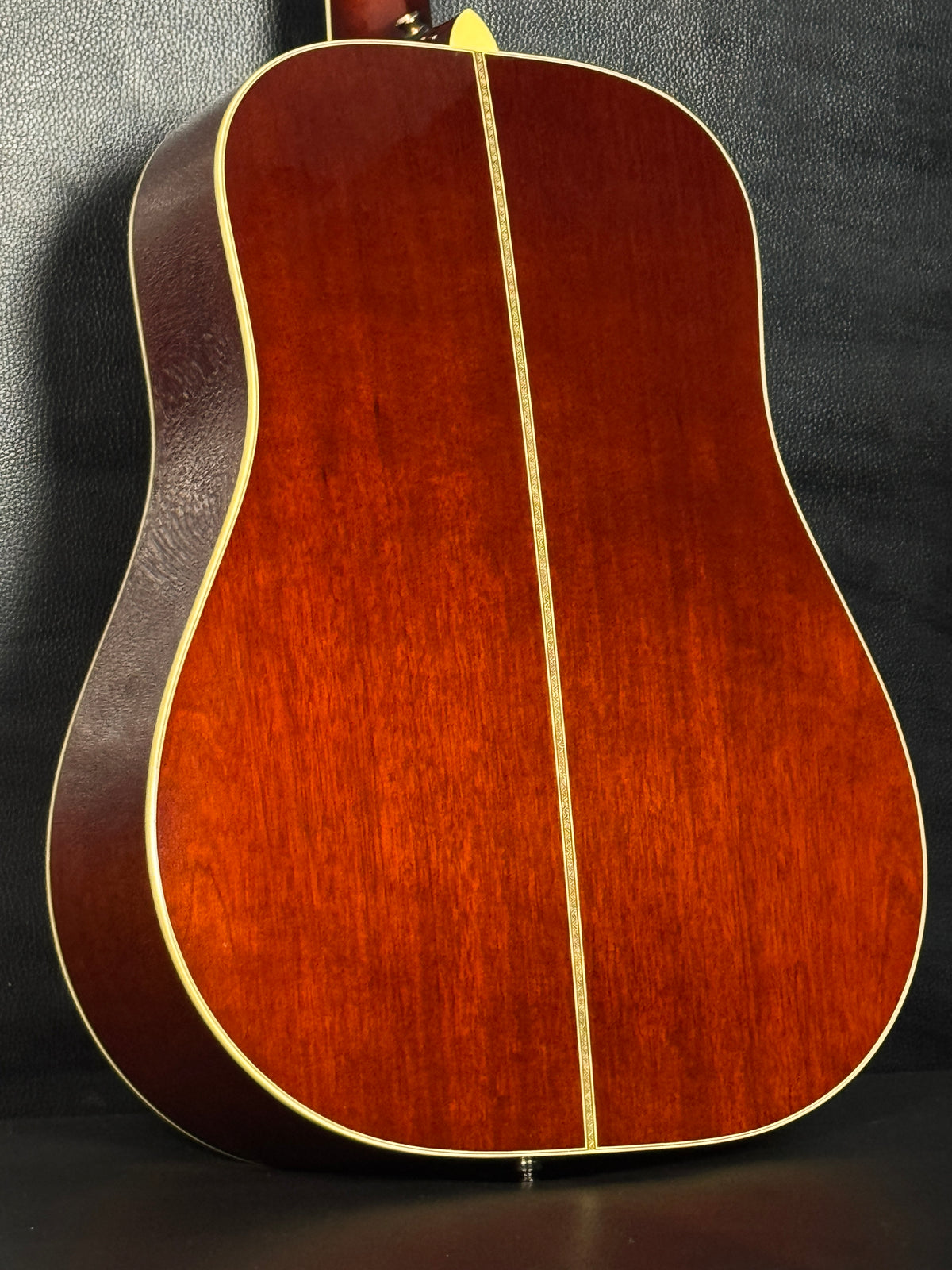 Santa Cruz D Custom (PRE-OWNED) CONSIGNMENT