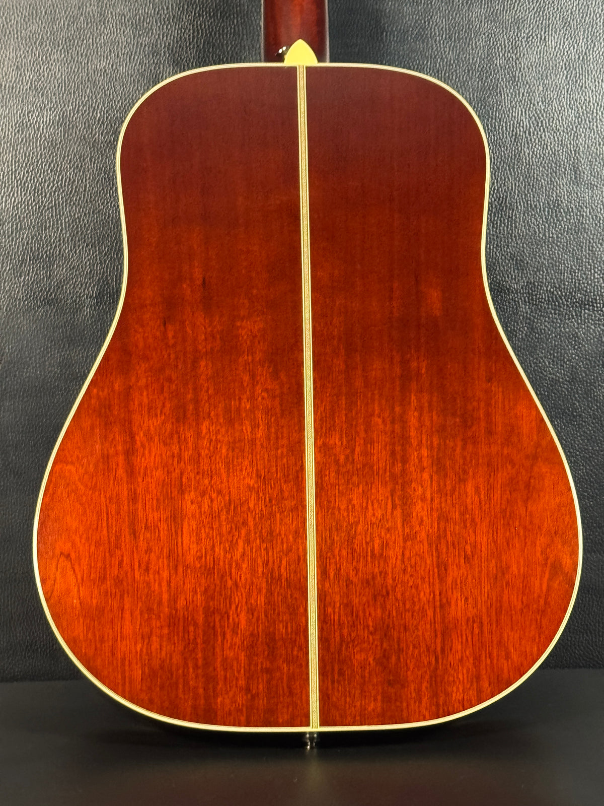 Santa Cruz D Custom (PRE-OWNED) CONSIGNMENT