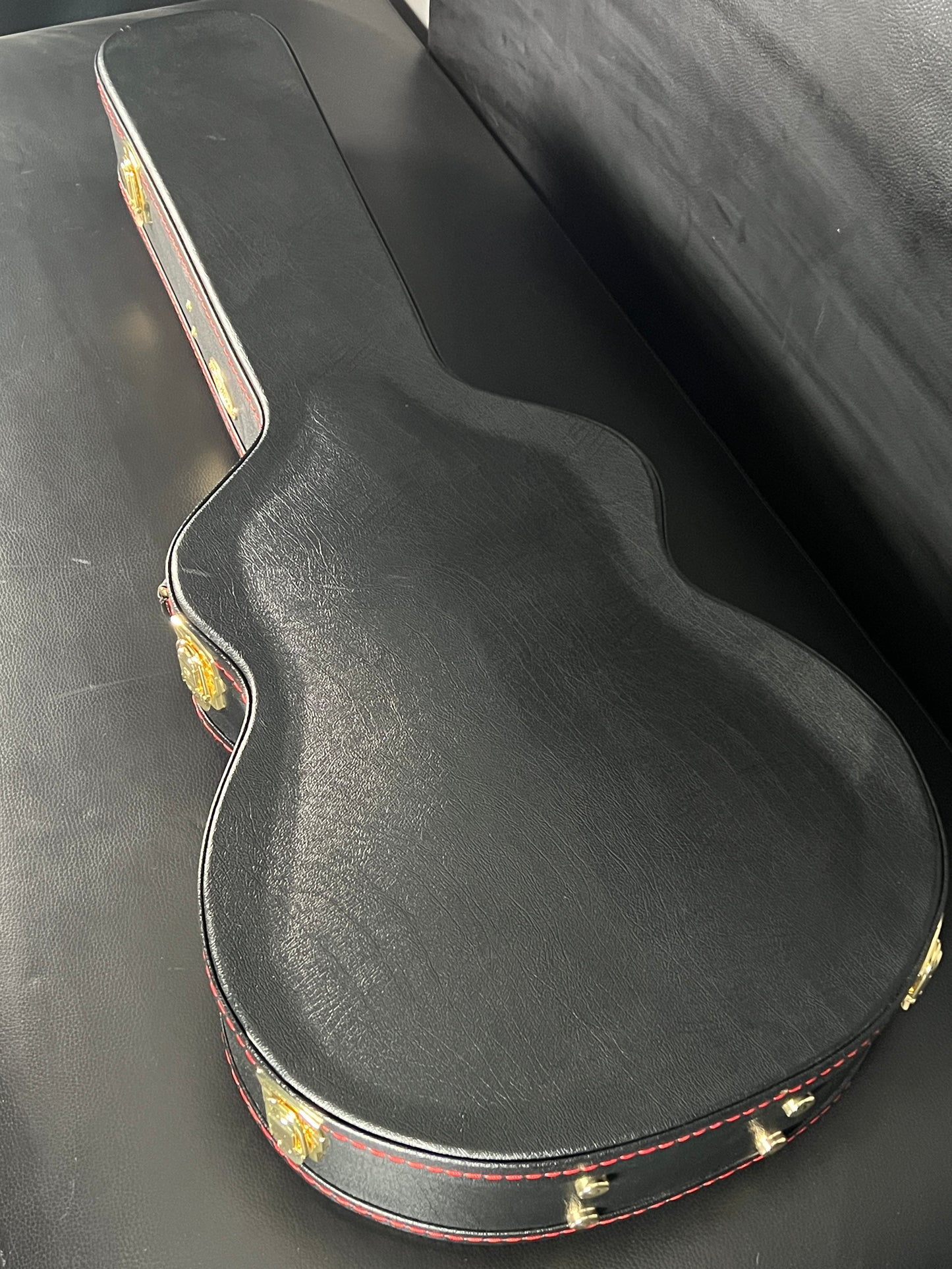 Breedlove Oregon Concert Saddleback CE (PRE-OWNED)