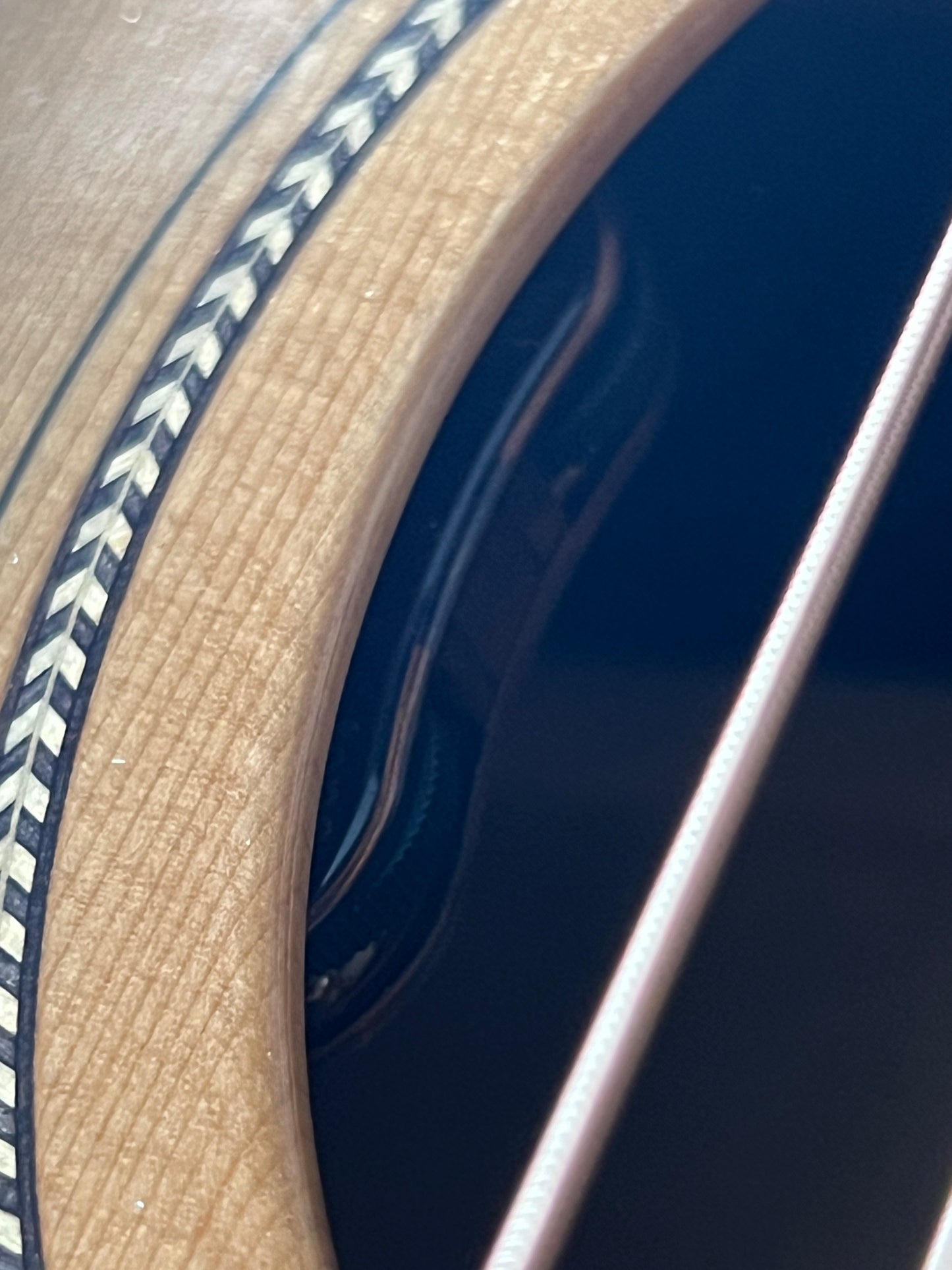 Breedlove Oregon Concert Saddleback CE (PRE-OWNED)