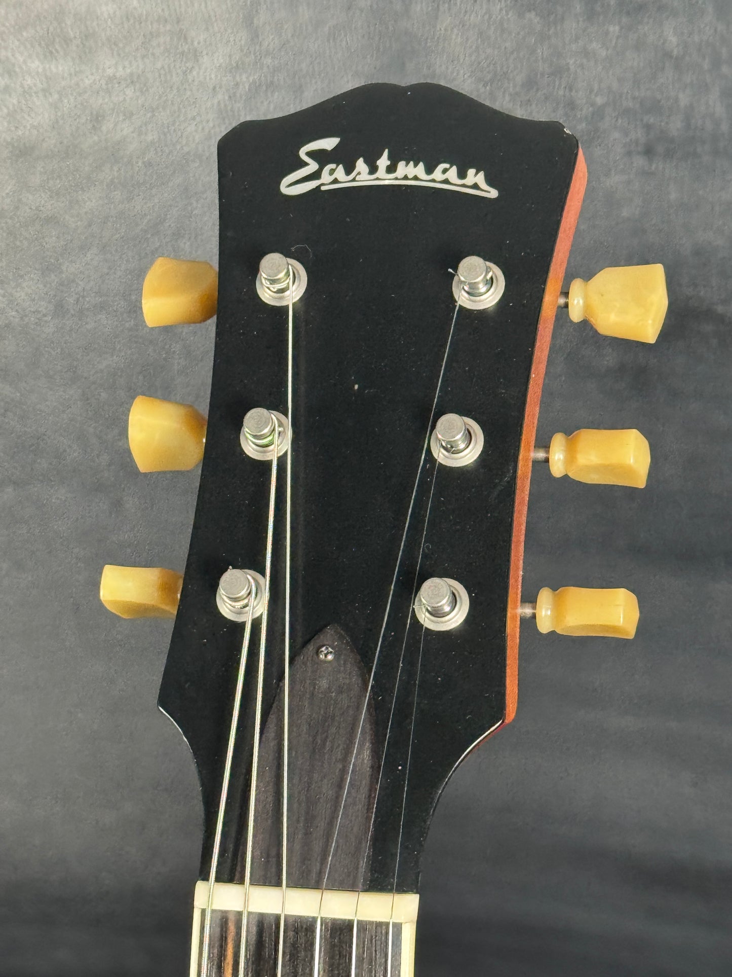 Eastman SB56/N-GD 2020 (PRE-OWNED)