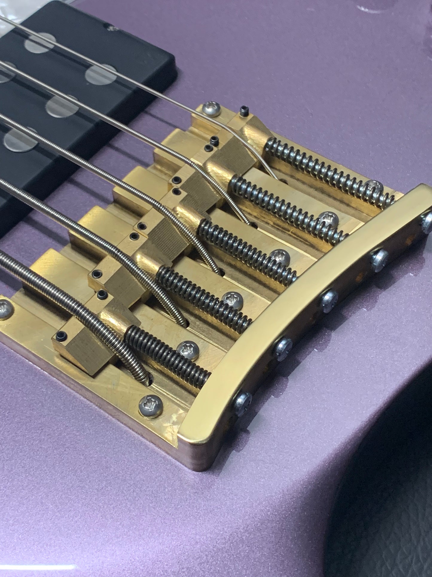 Bacci Marleo Bass V 32" Lavender Flakes