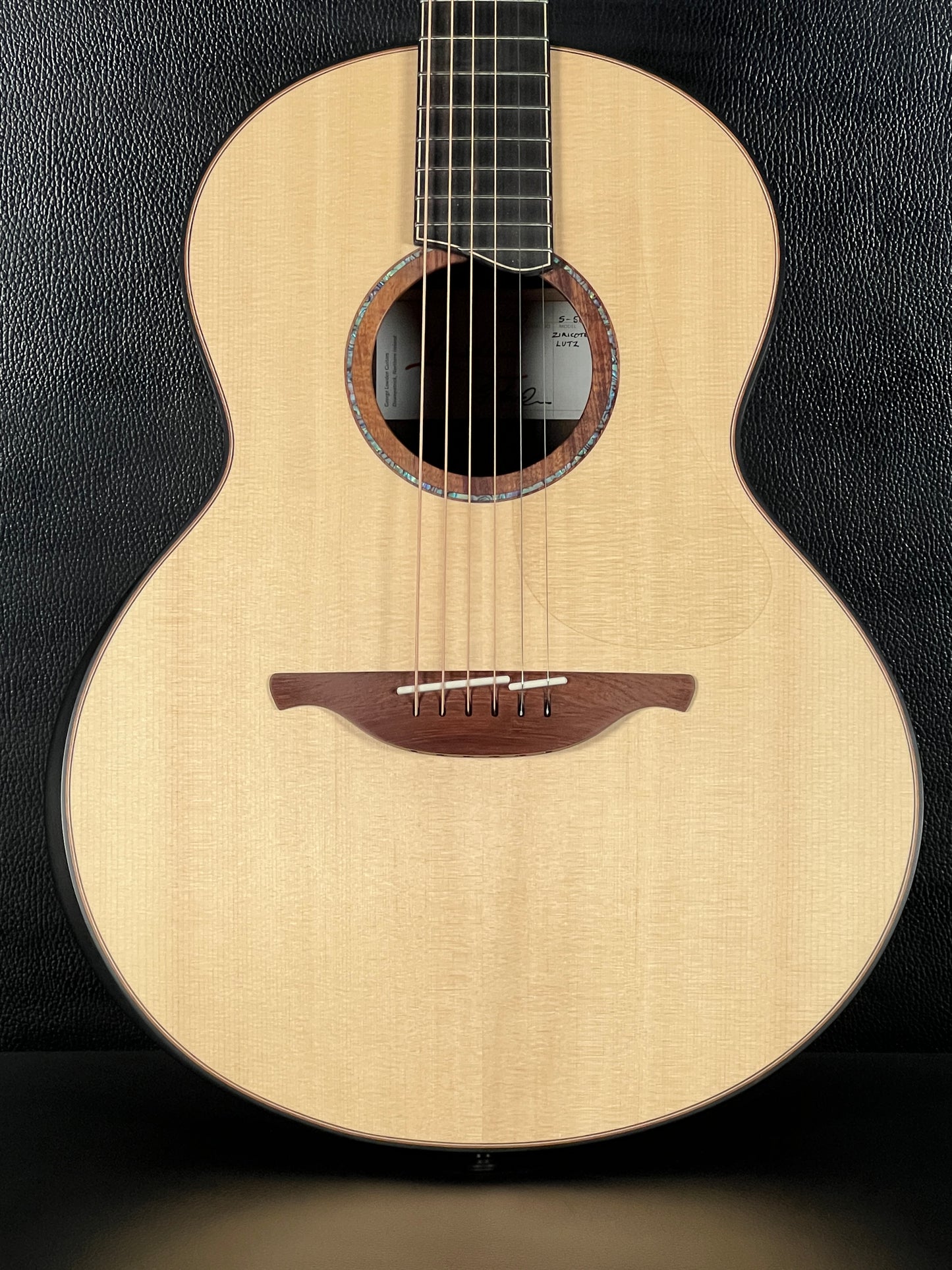 Lowden S-50 Ziricote (PRE-OWNED)
