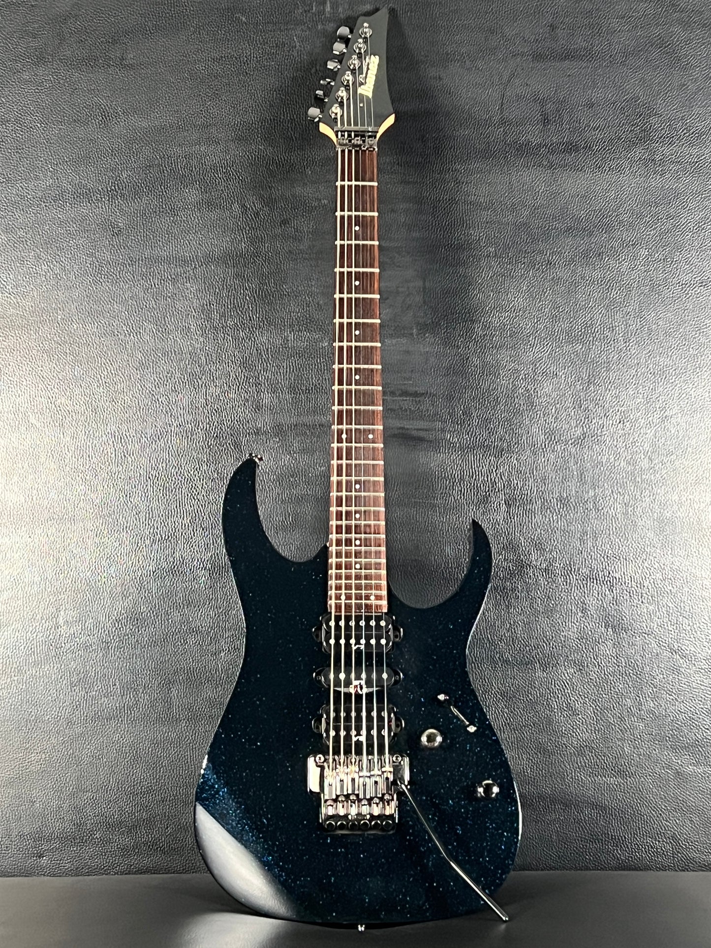 Ibanez Prestige RG1570 (PRE-OWNED)