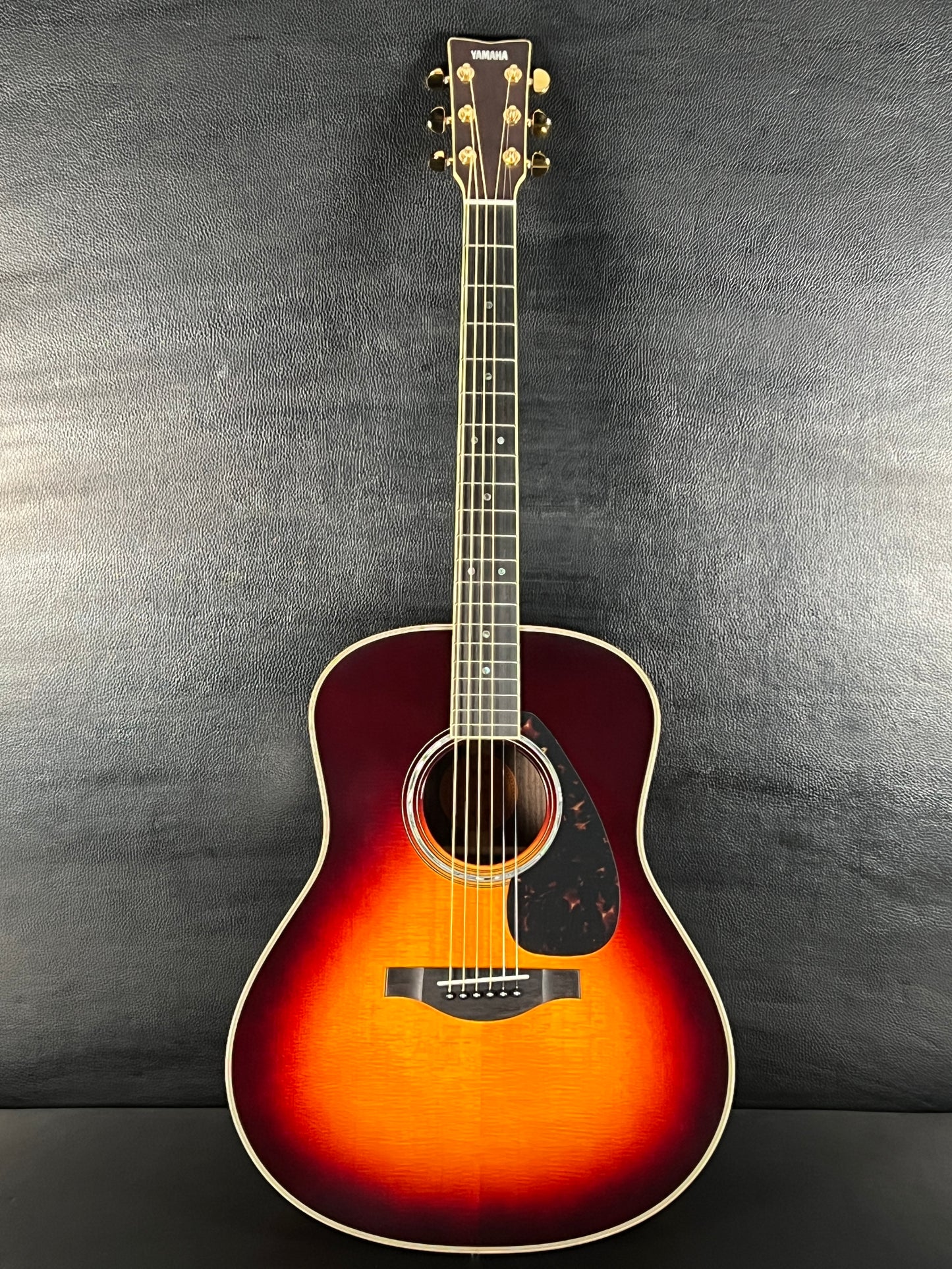 Yamaha LL16 ARE Brown Sunburst