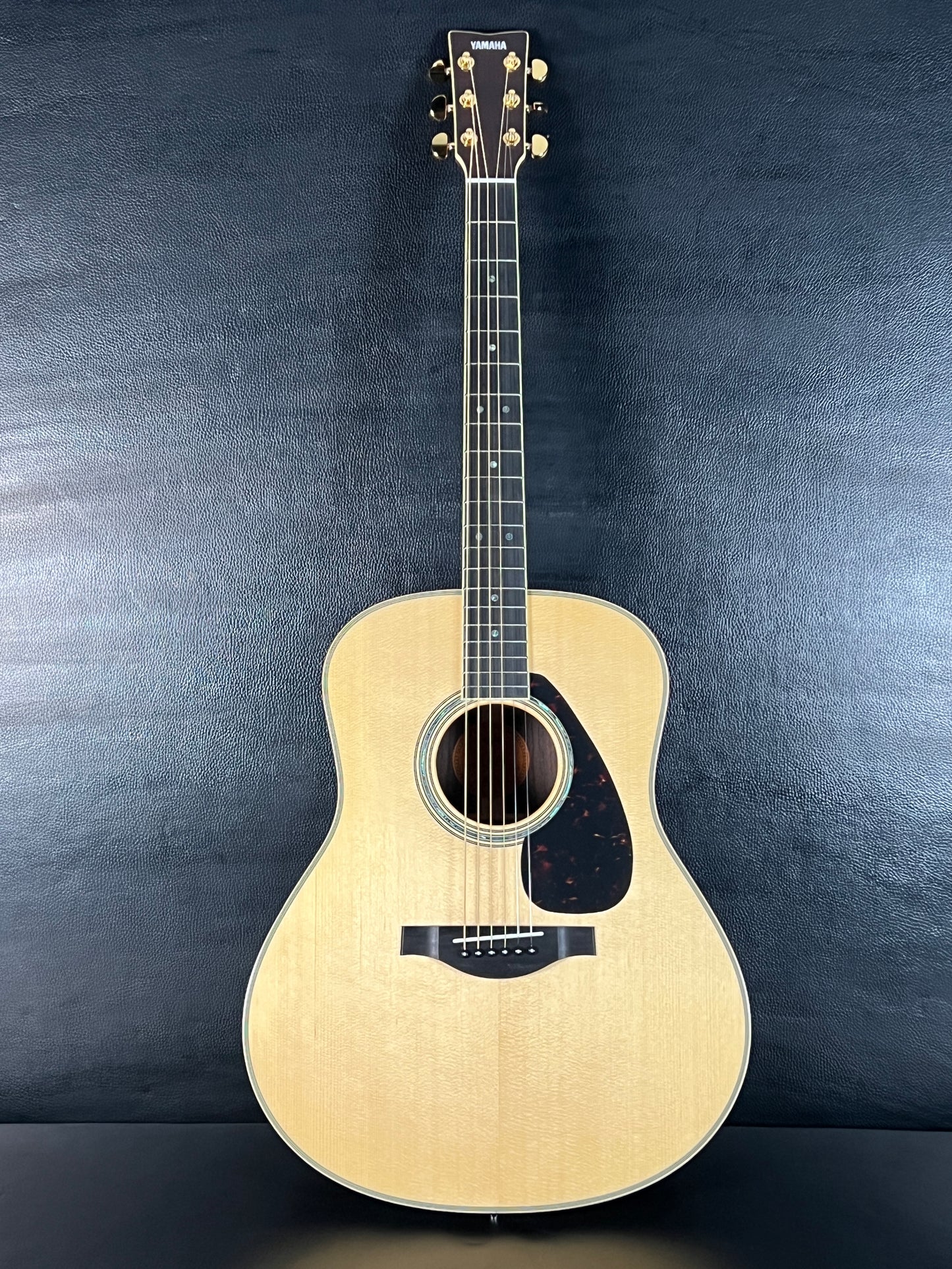 Yamaha LL16 ARE #546