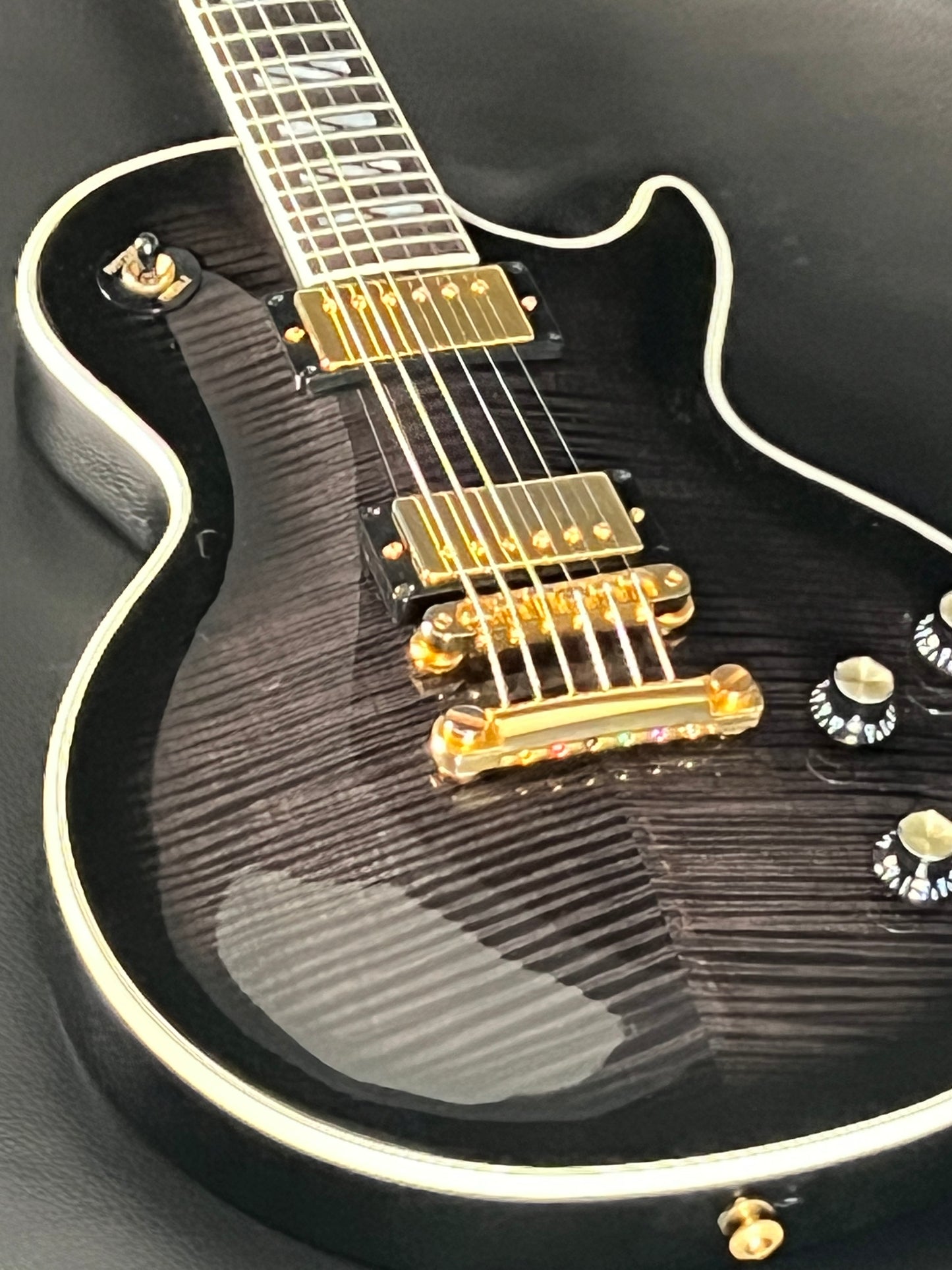Gibson Les Paul Supreme 2024 (PRE-OWNED)