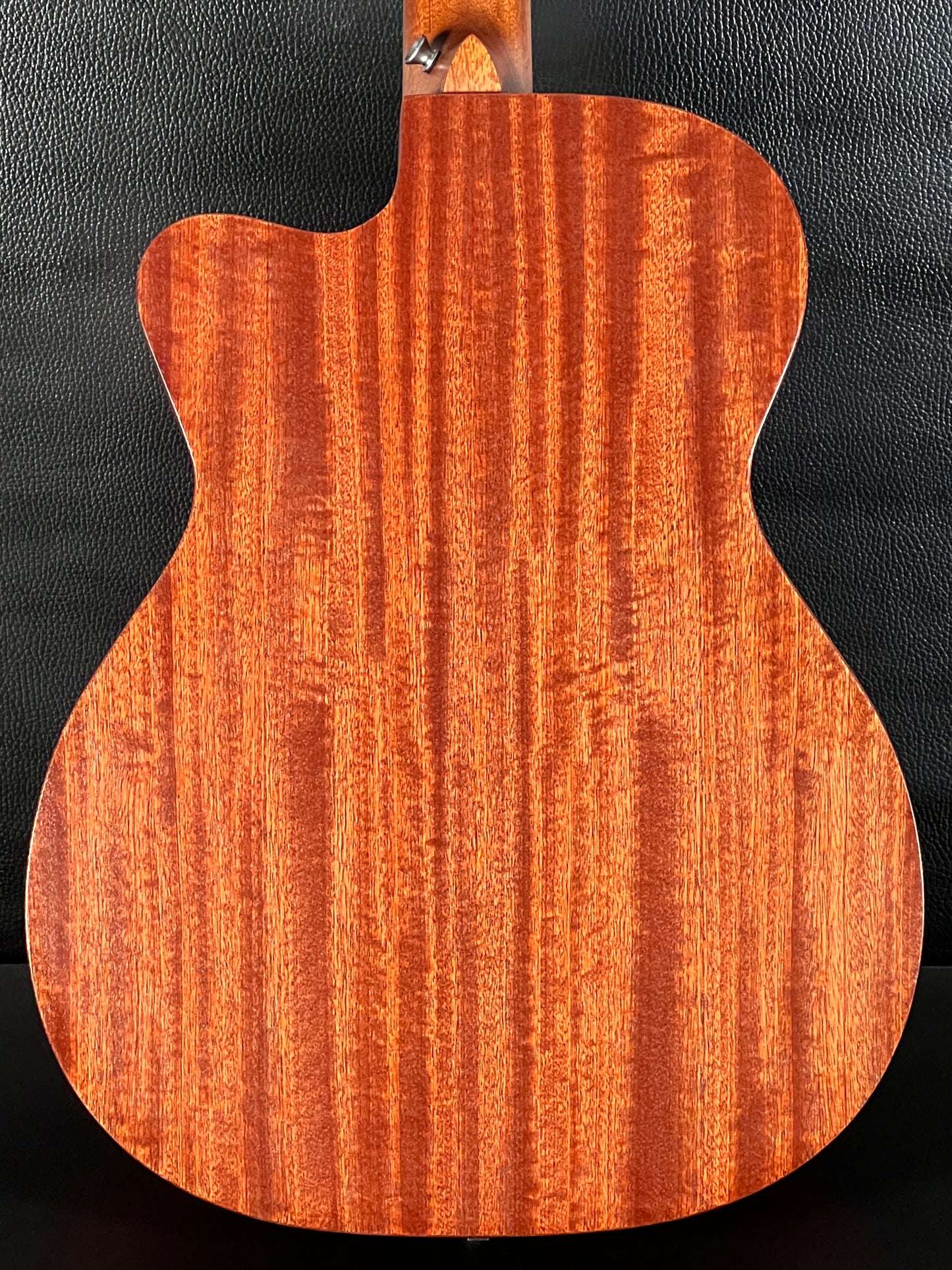 Martin 000CJR-E (PRE-OWNED)