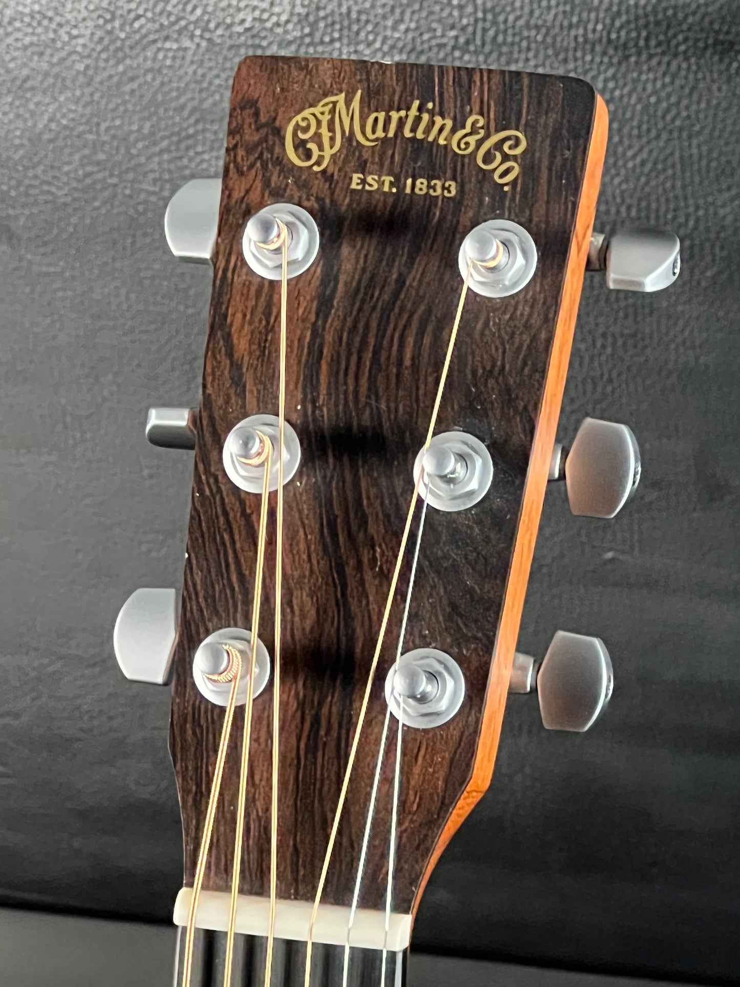 Martin 000CJR-E (PRE-OWNED)