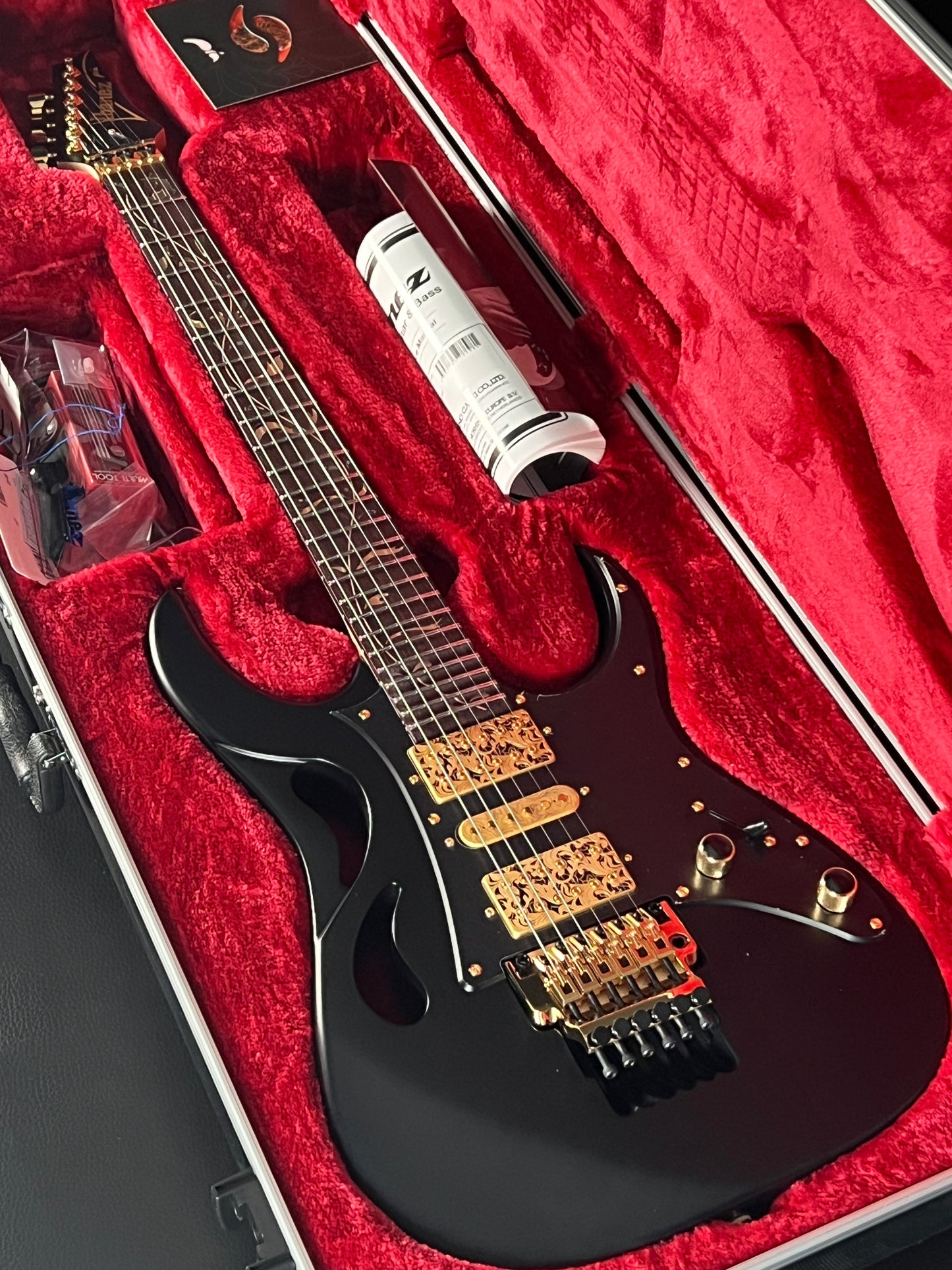 Ibanez PIA Steve Vai Signature PIA3761 Onyx Black
