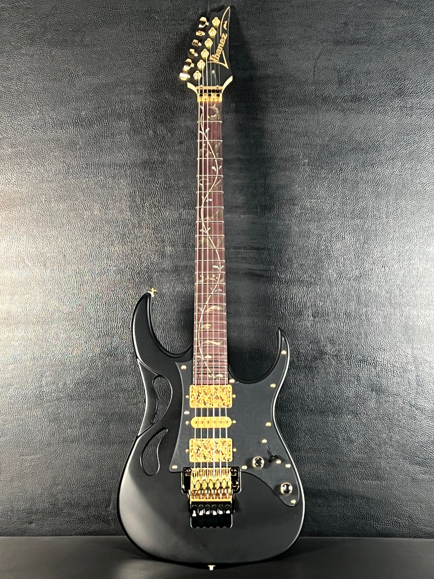 Ibanez PIA Steve Vai Signature PIA3761 Onyx Black