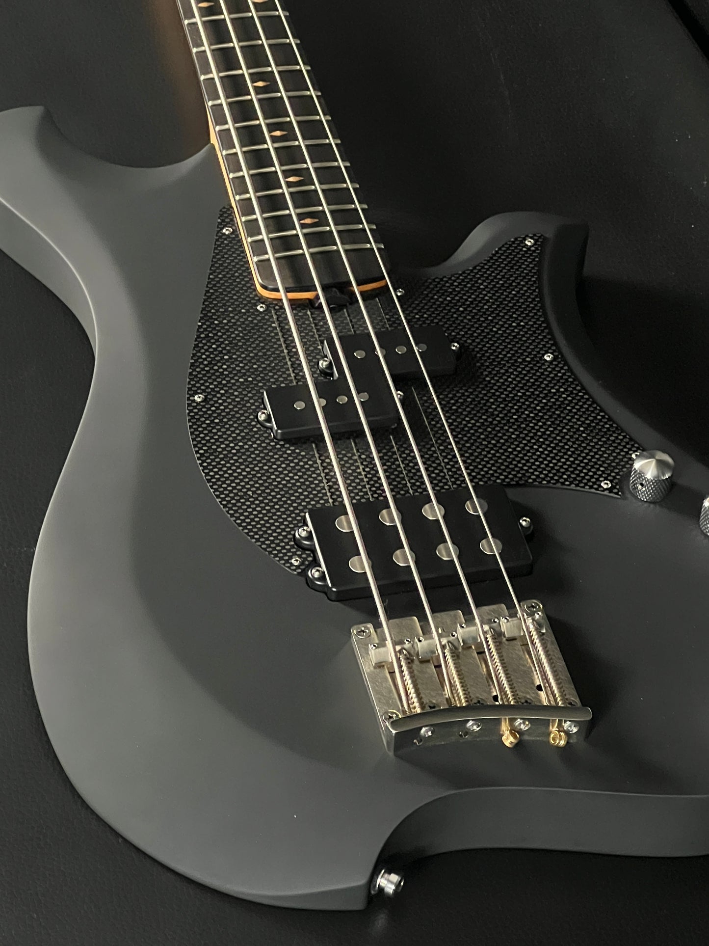 Bacci Marleo 4-String Active Bass Velvet Nero Matte Black
