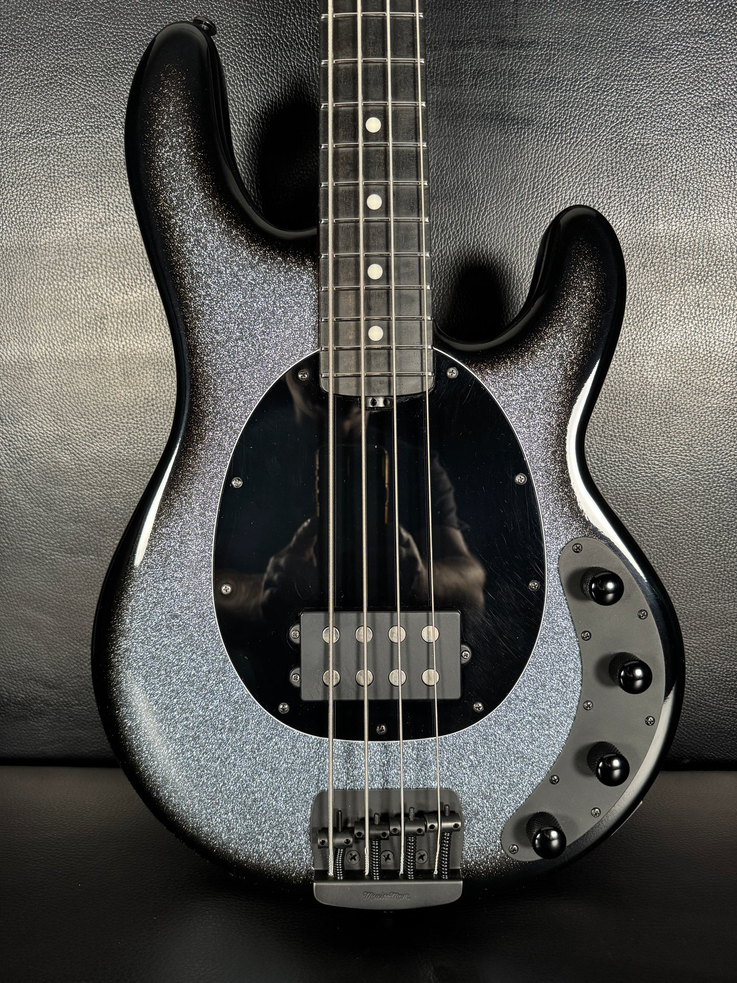 Music Man Ernie Ball StingRay Special 4 H ( PRE-OWNED)