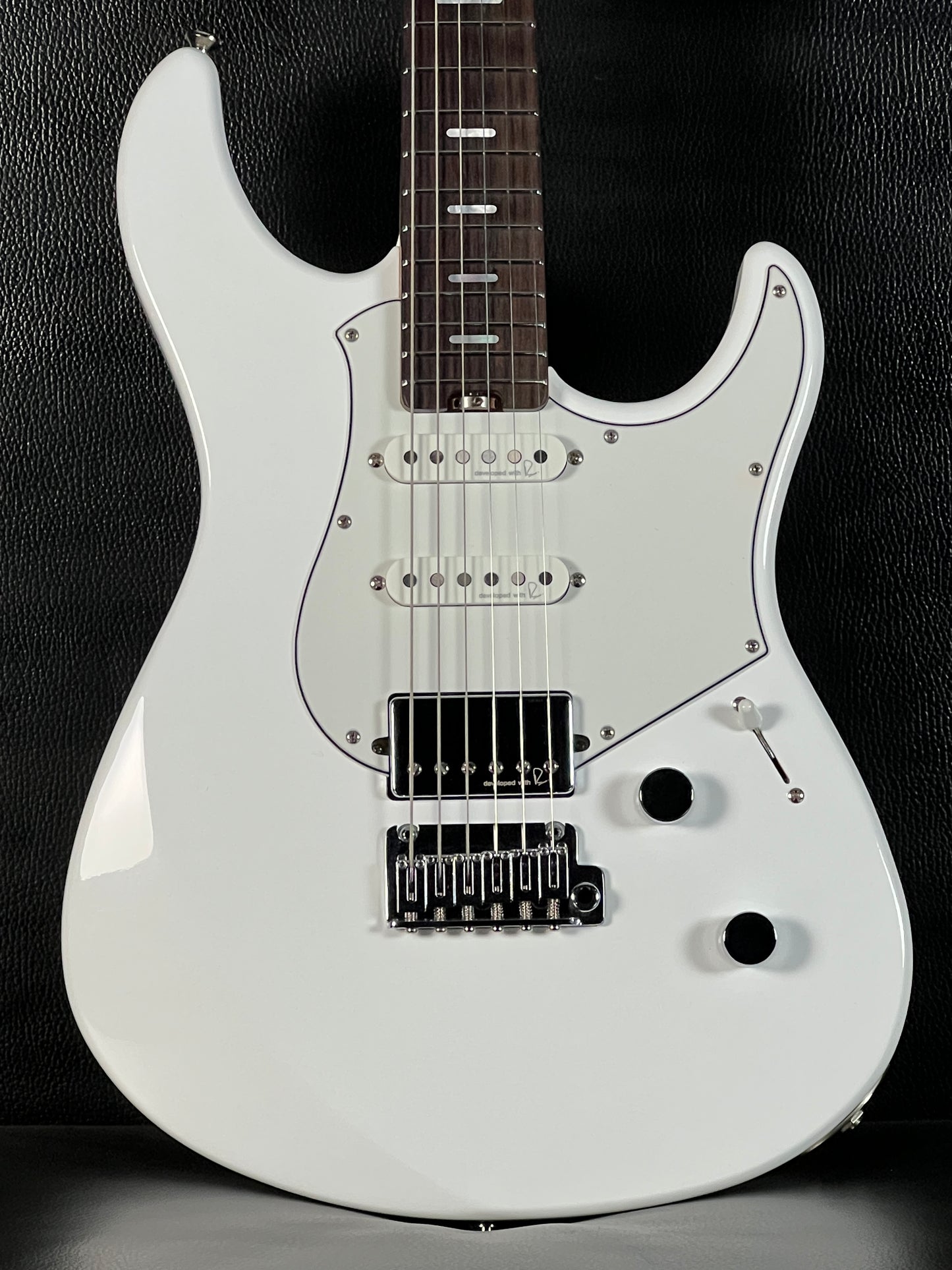 Yamaha Pacifica Standard Plus Shell White (PRE-OWNED)