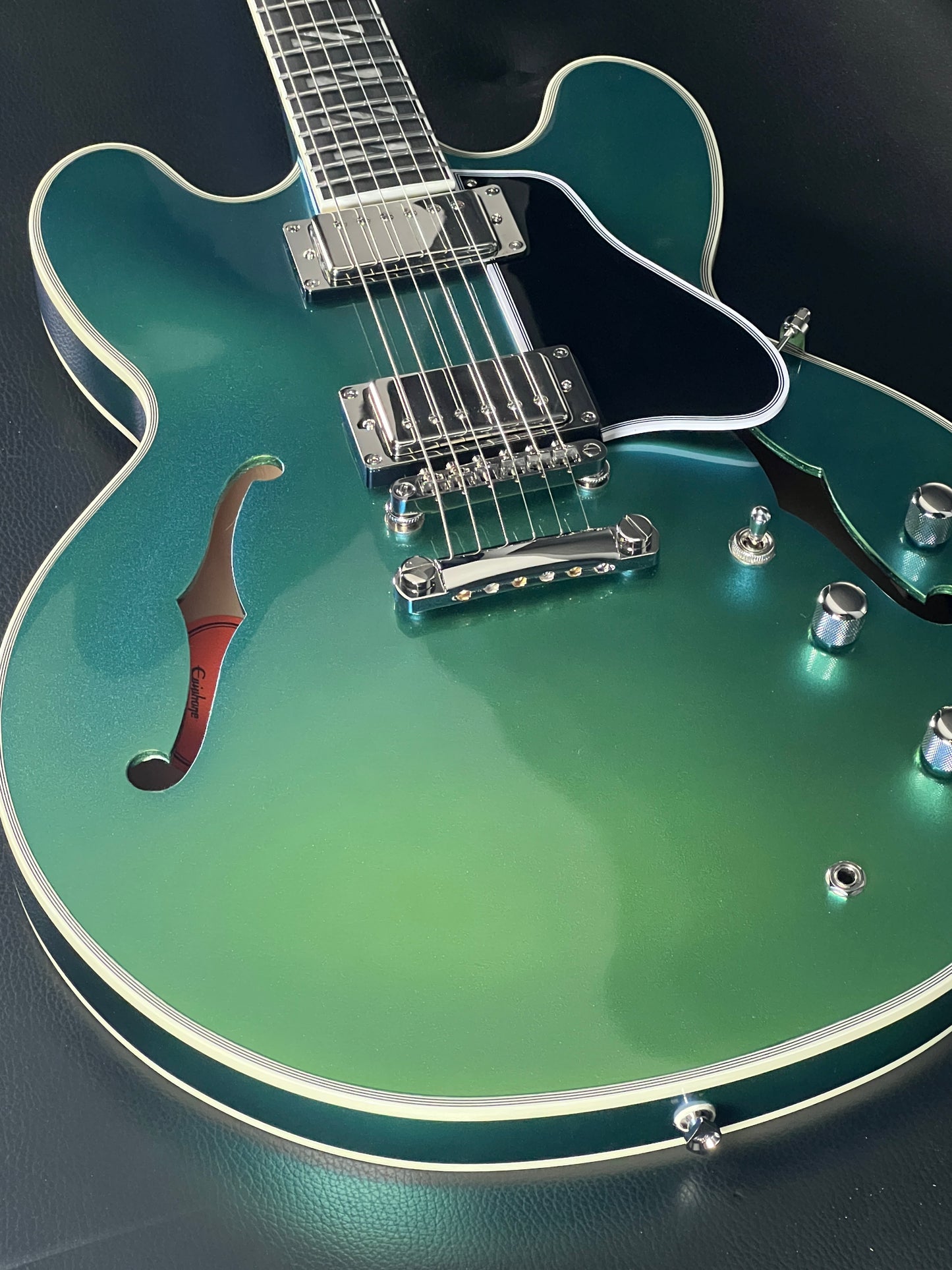 Epiphone Futura ES-355 with Gigbag Dragonfly Shift
