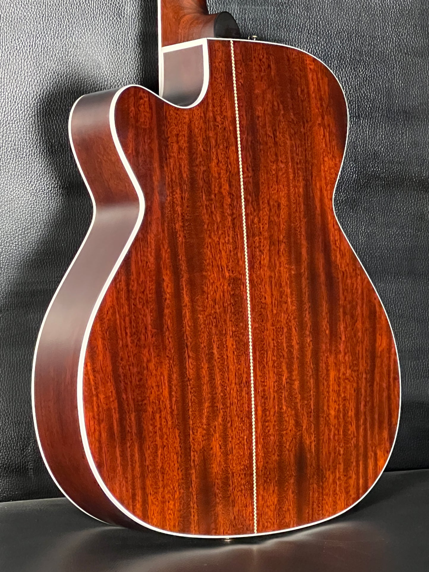 Seagull Artist Mosaic CH CW Bourbon Burst GT EQ (PRE-OWNED)