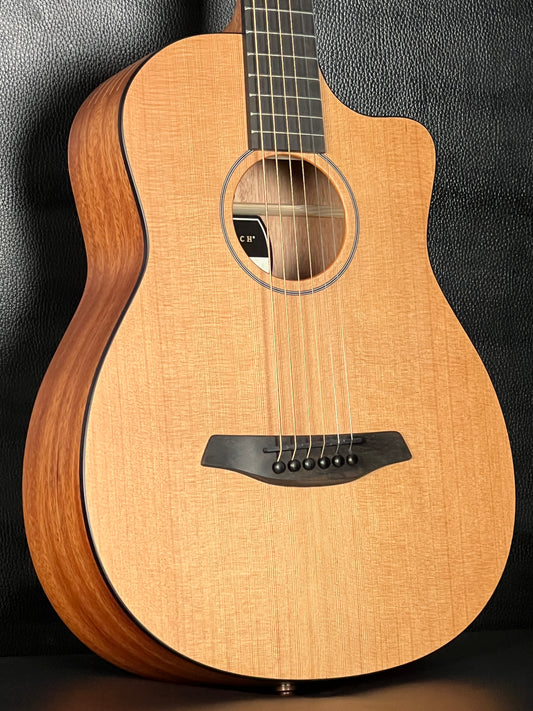 Furch Pioneer CM a 43mm w/ LR Baggs Element (PRE-OWNED)
