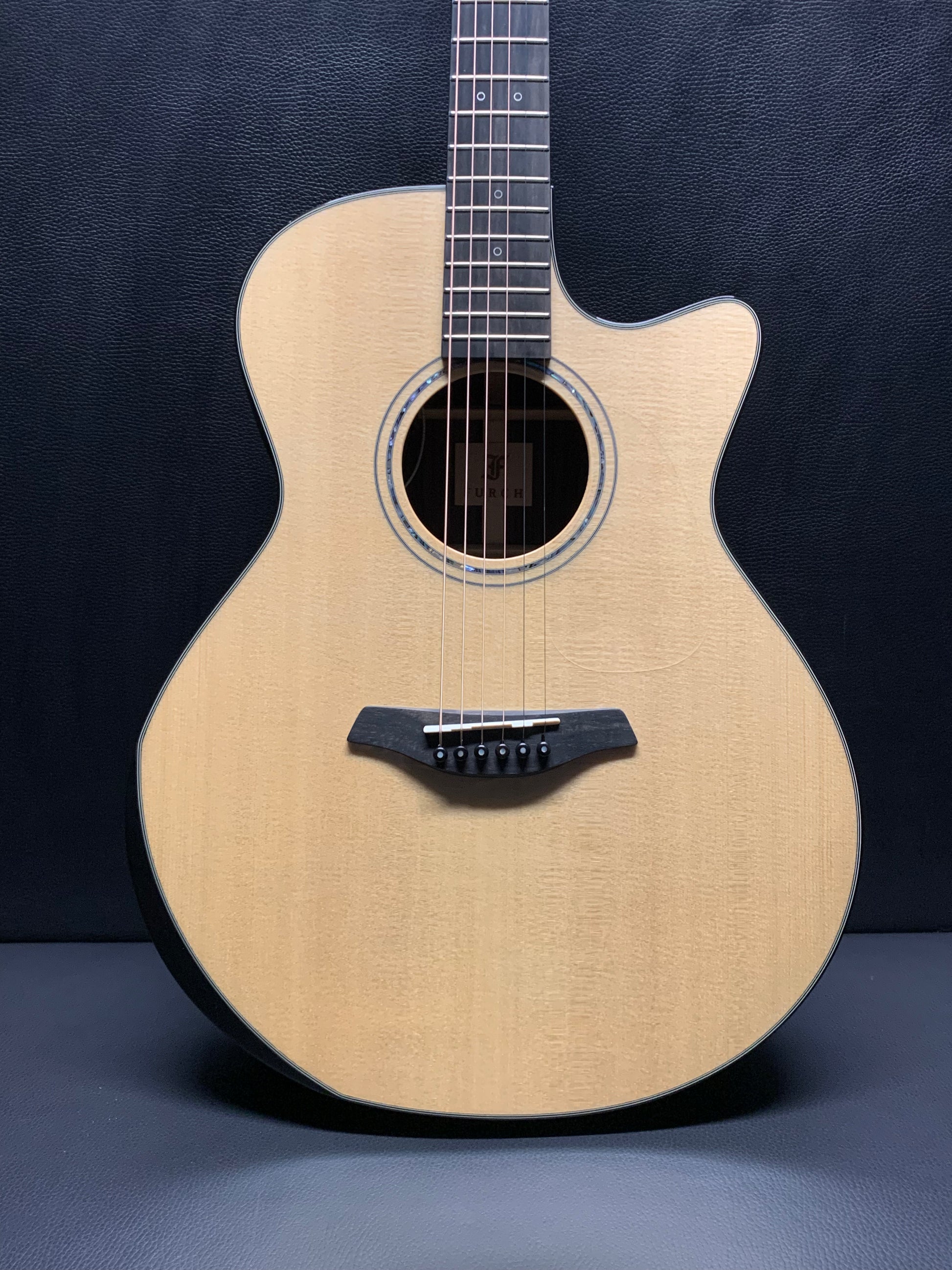 ほぼ新品 FURCH YELLOW GC-ER BD ほぼ新品 FURCH YELLOW GC-ER BD ほぼ新品 FURCH YELLOW GC-ER BD ほぼ新品 FURCH YELLOW GC-ER BD