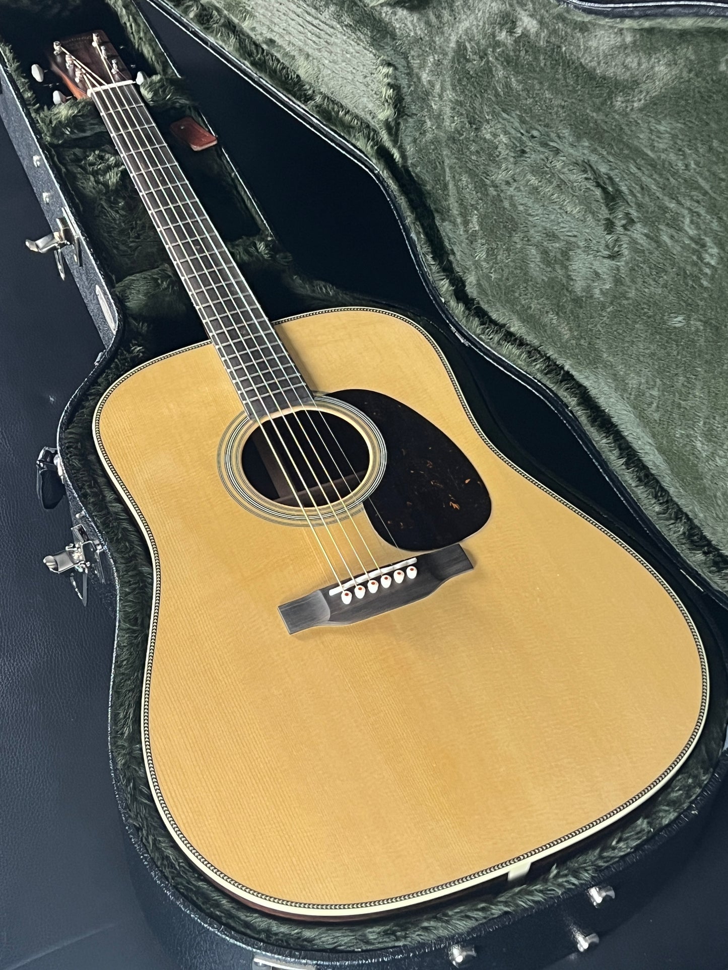 Martin Super HD-28 2024 (PRE-OWNED)