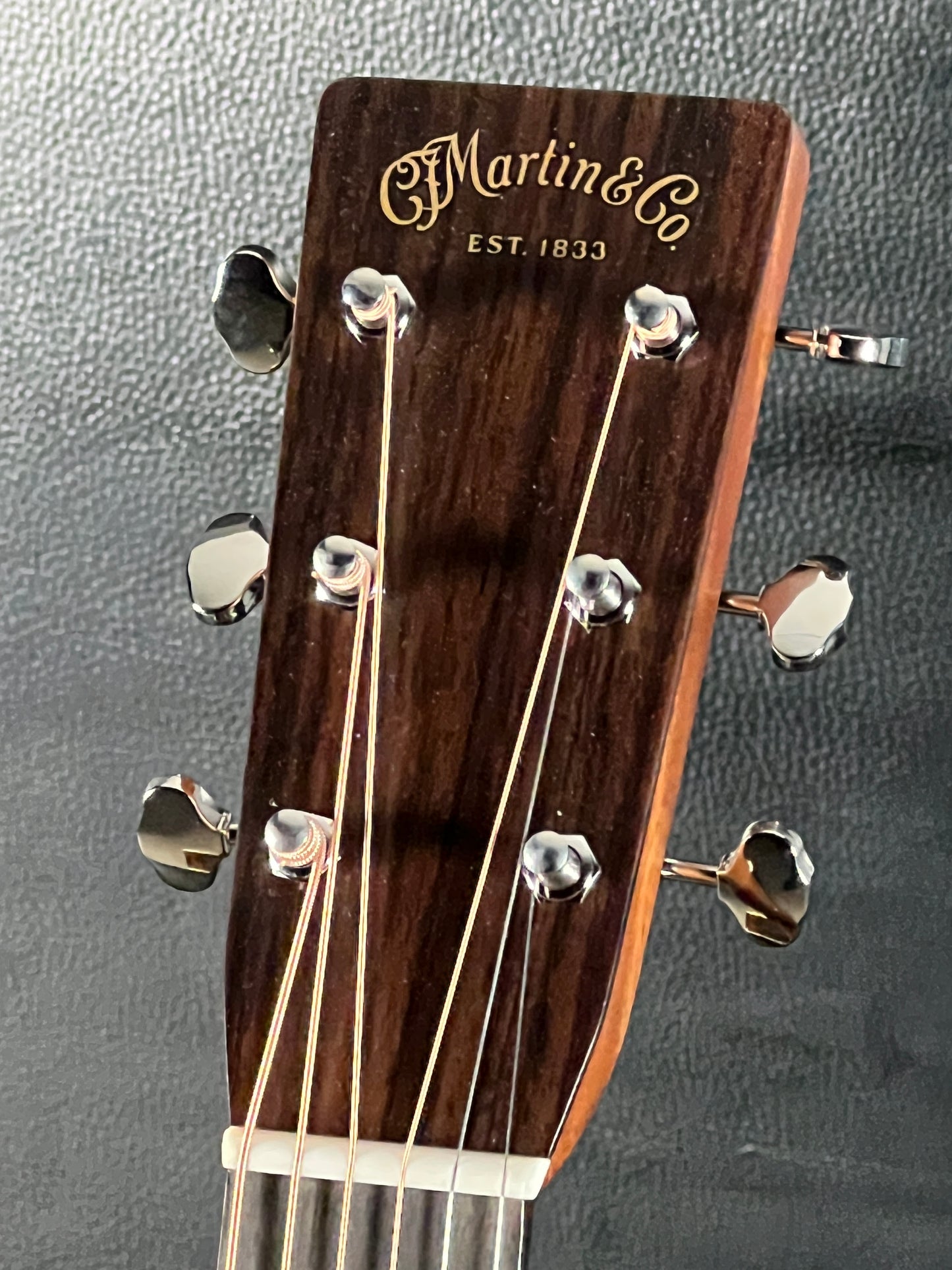 Martin Super HD-28 2024 (PRE-OWNED)