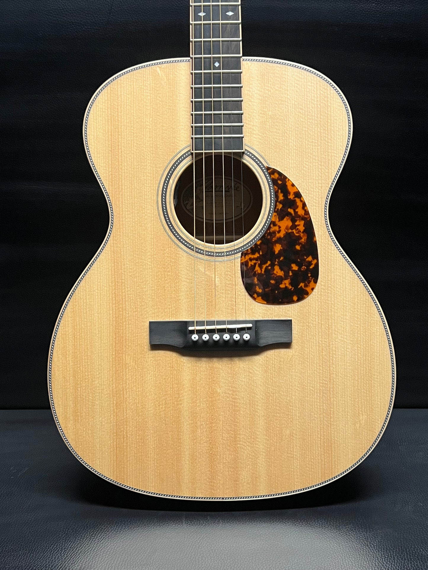 Larrivée OM-40 Mahogany (PRE-OWNED)