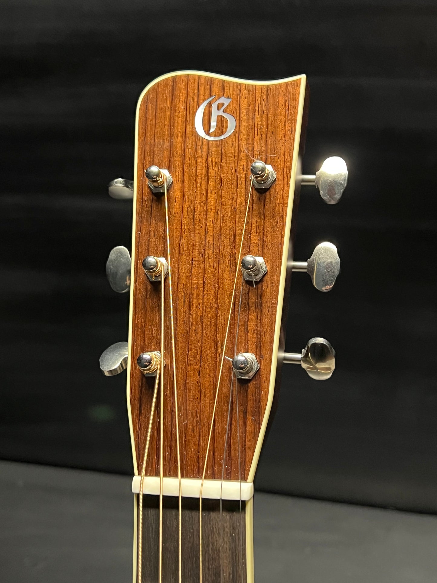 Gallagher G-70 w/ Pickup (PRE-OWNED)
