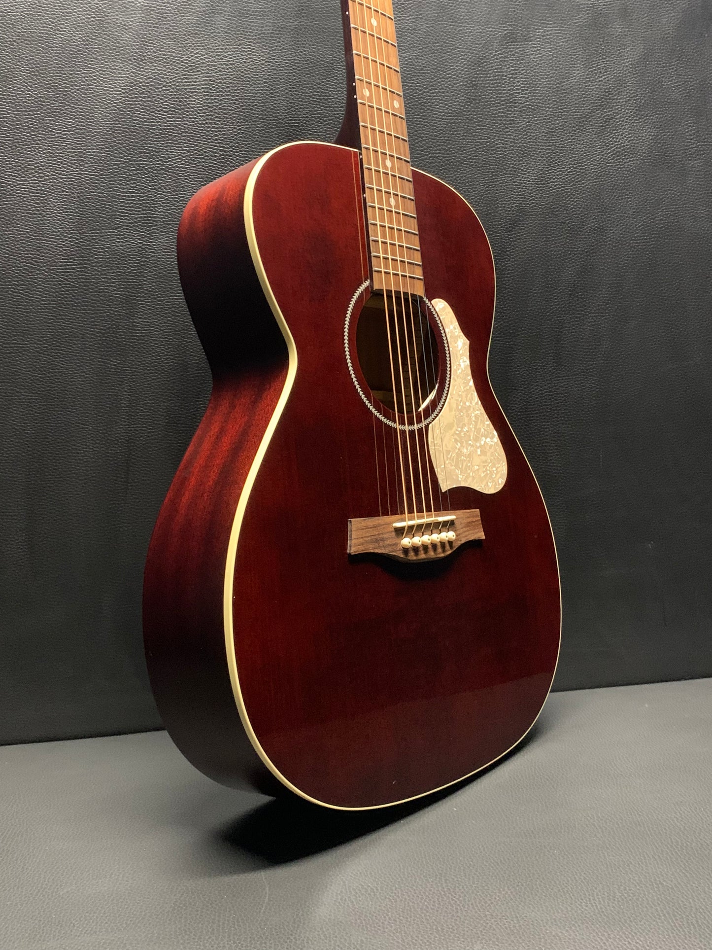 Seagull M6 LTD Ruby Red CH EQ #052424000096