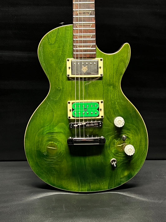 Sahana Lampucchre Ridesh Tamang signature “Wolfie” (PRE-OWNED)