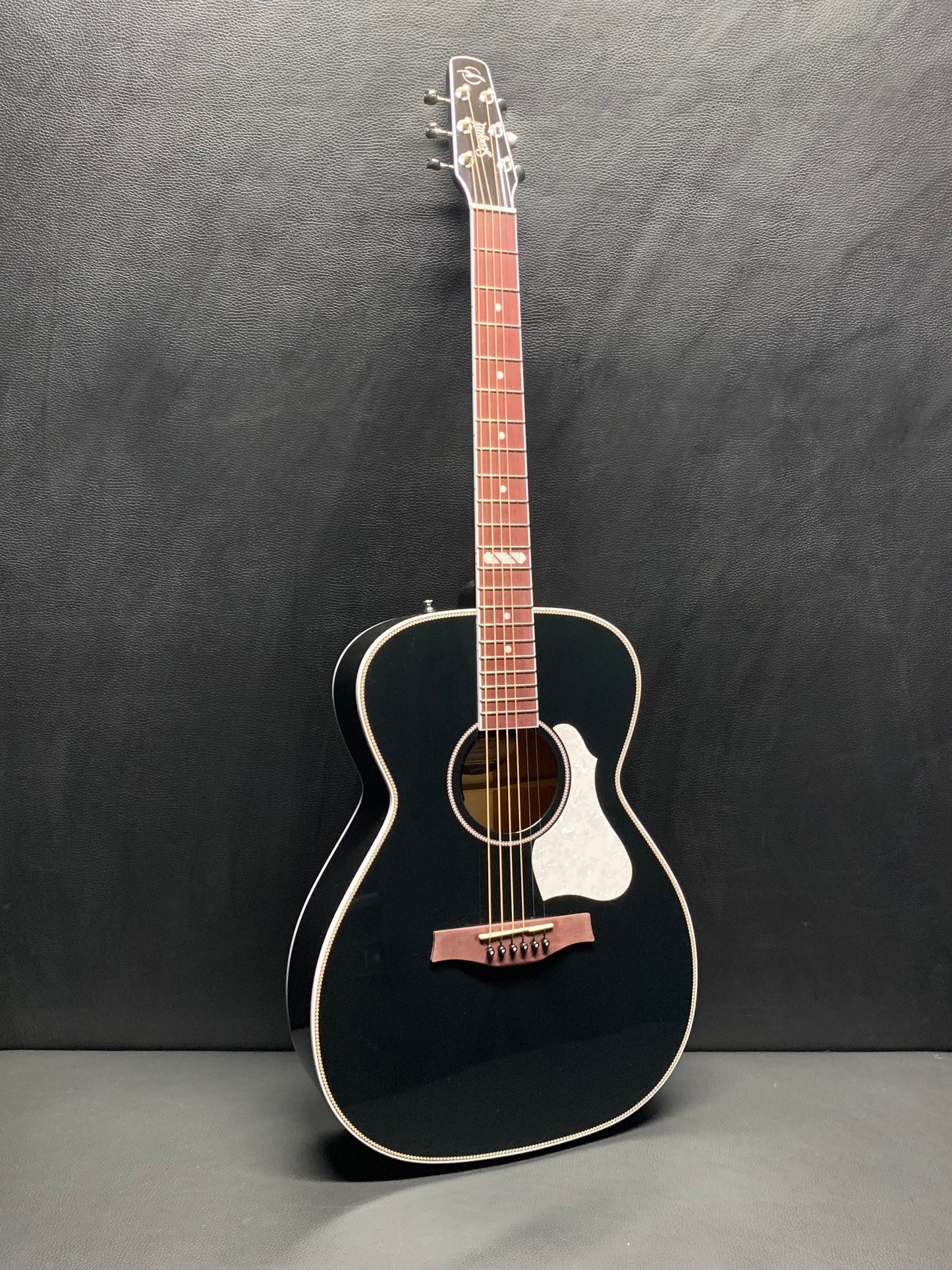 Seagull Artist Tuxedo Black Anthem EQ w/ Gig Bag #050574000062