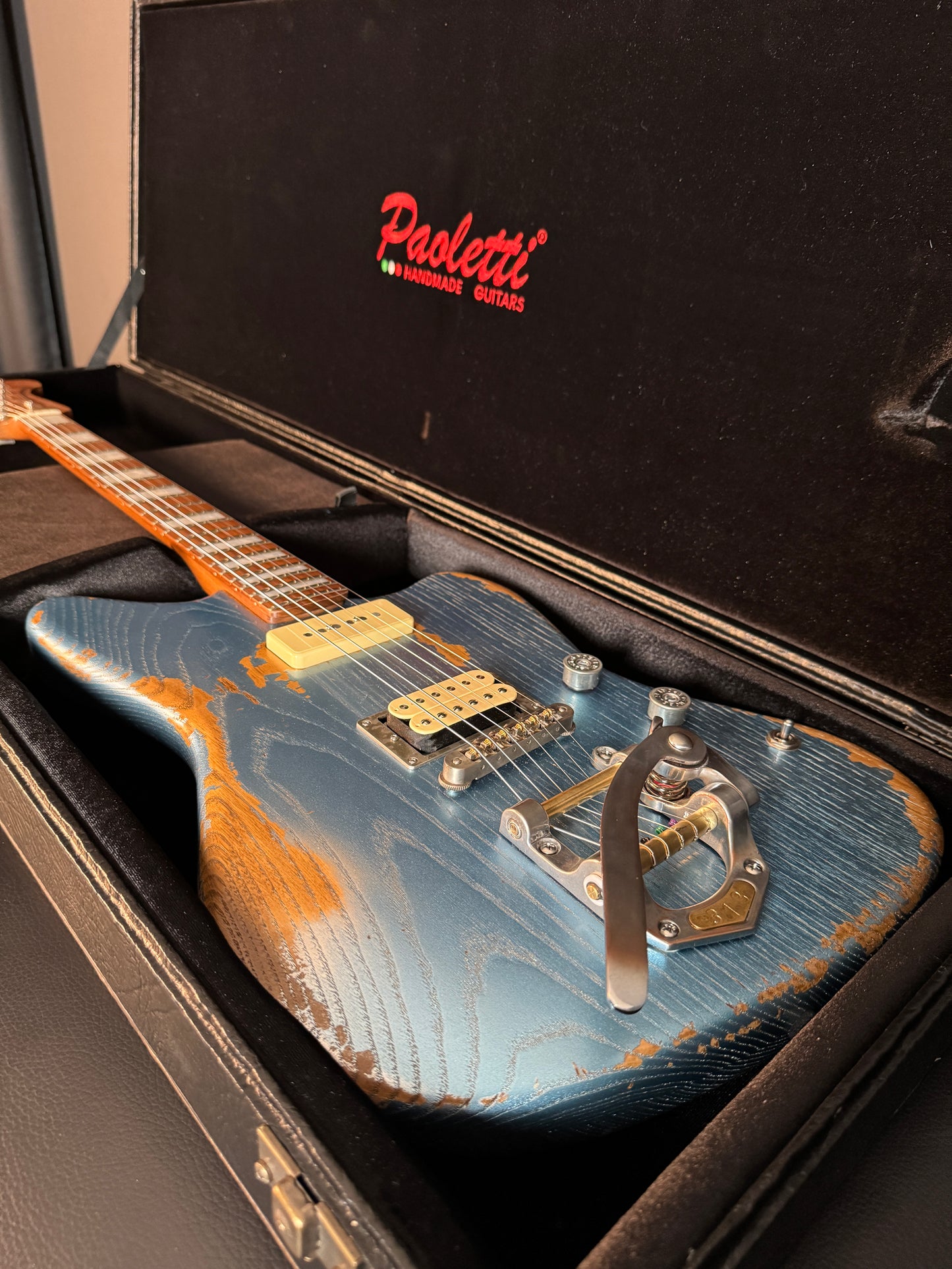 Paoletti 112 Semi-Hollow (Lounge Series) – No F-Hole (Custom)