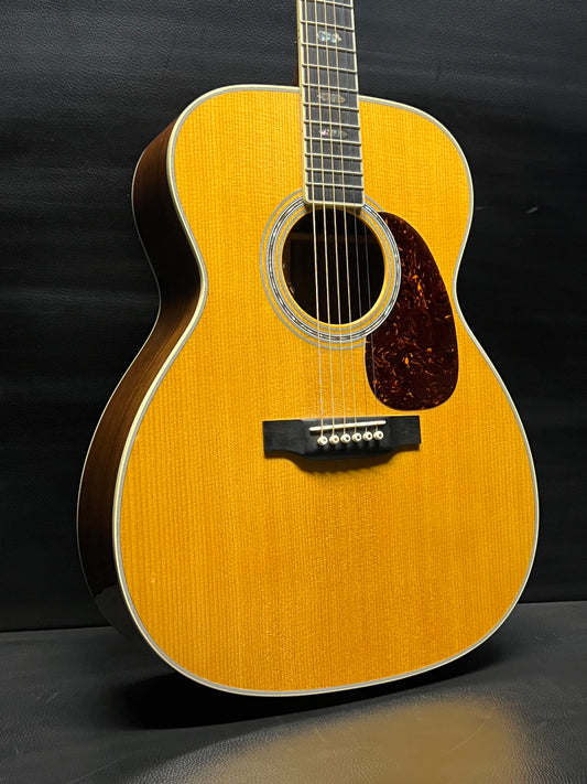 Martin J40 Torrefied Top w /Pickup (PRE-OWNED)